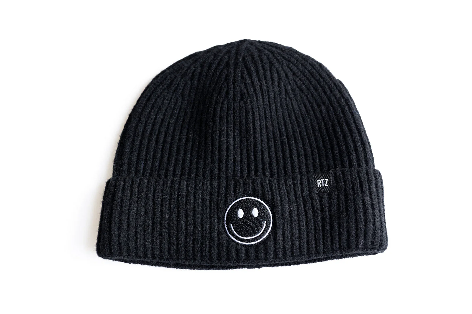 Cozy Smiley Face Knit Beanie - Image 39