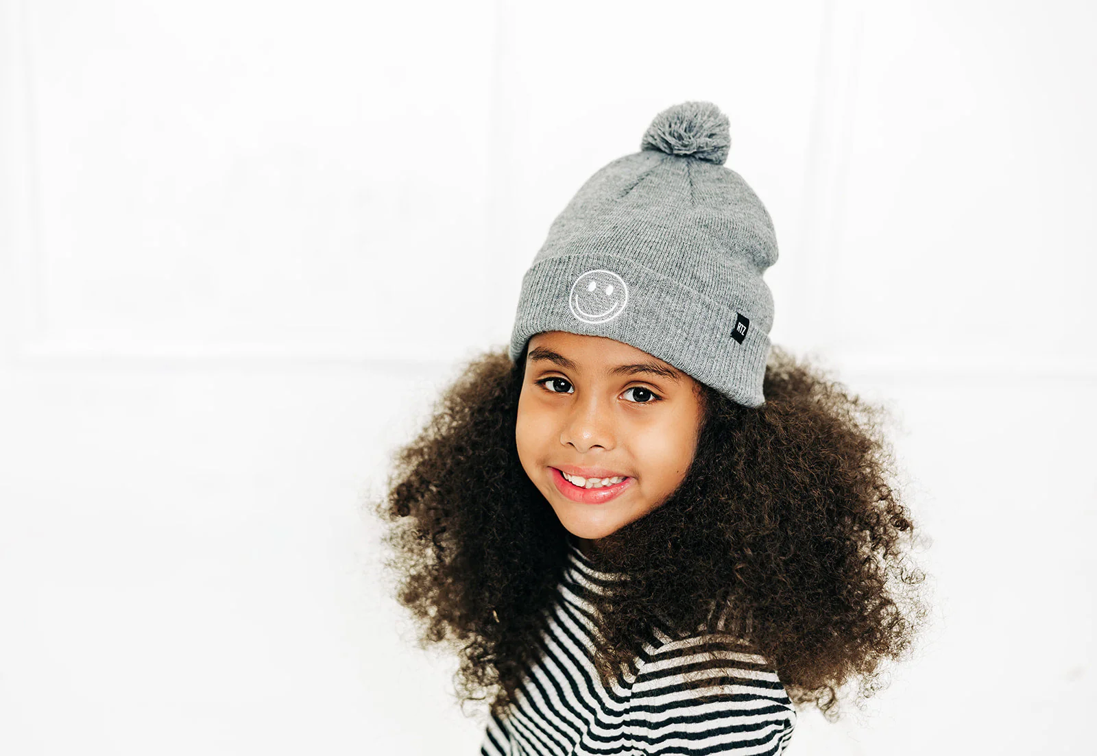 Smiley Pom Pom Beanie Hat - Image 39