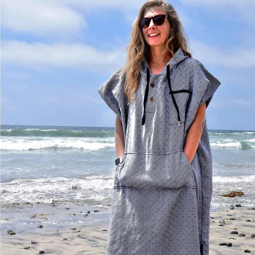 Surf Poncho Changing Robe - Lightweight Turkish Towel - Image 4