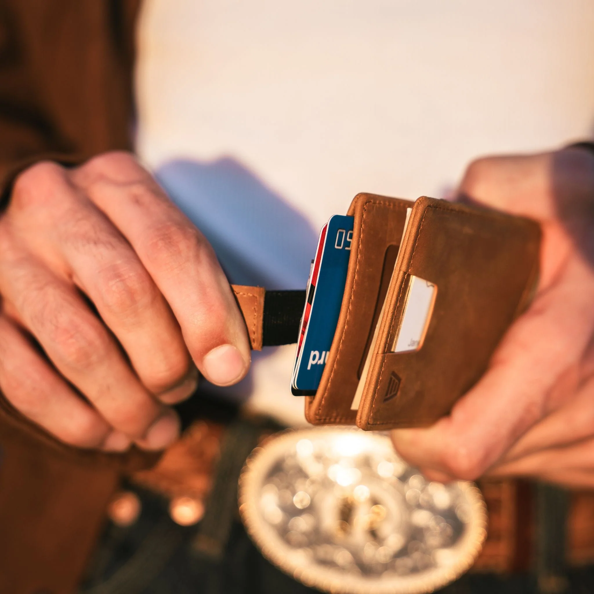 The Apollo – Men's Slim RFID Bifold Wallet - Image 100