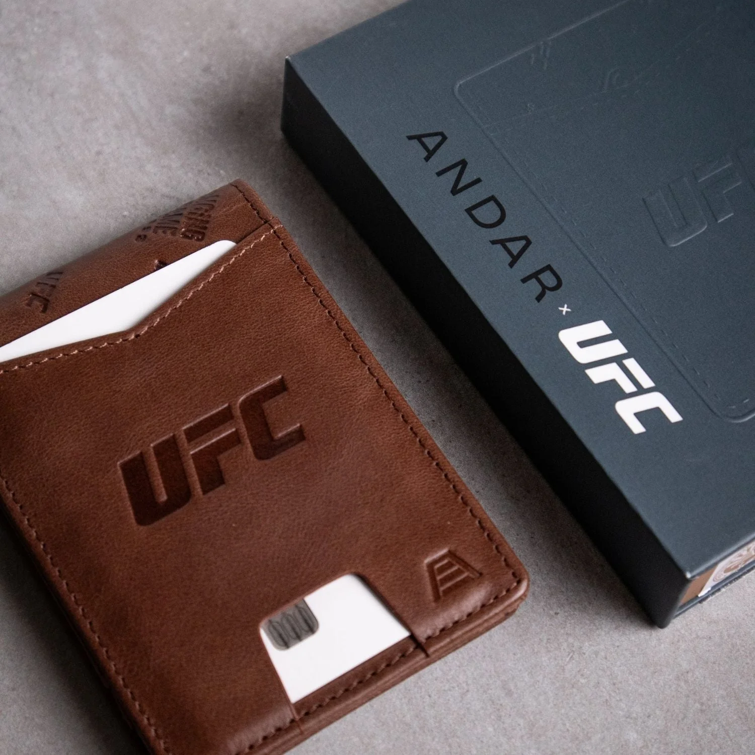 The Apollo – Men's Slim RFID Bifold Wallet - Image 77