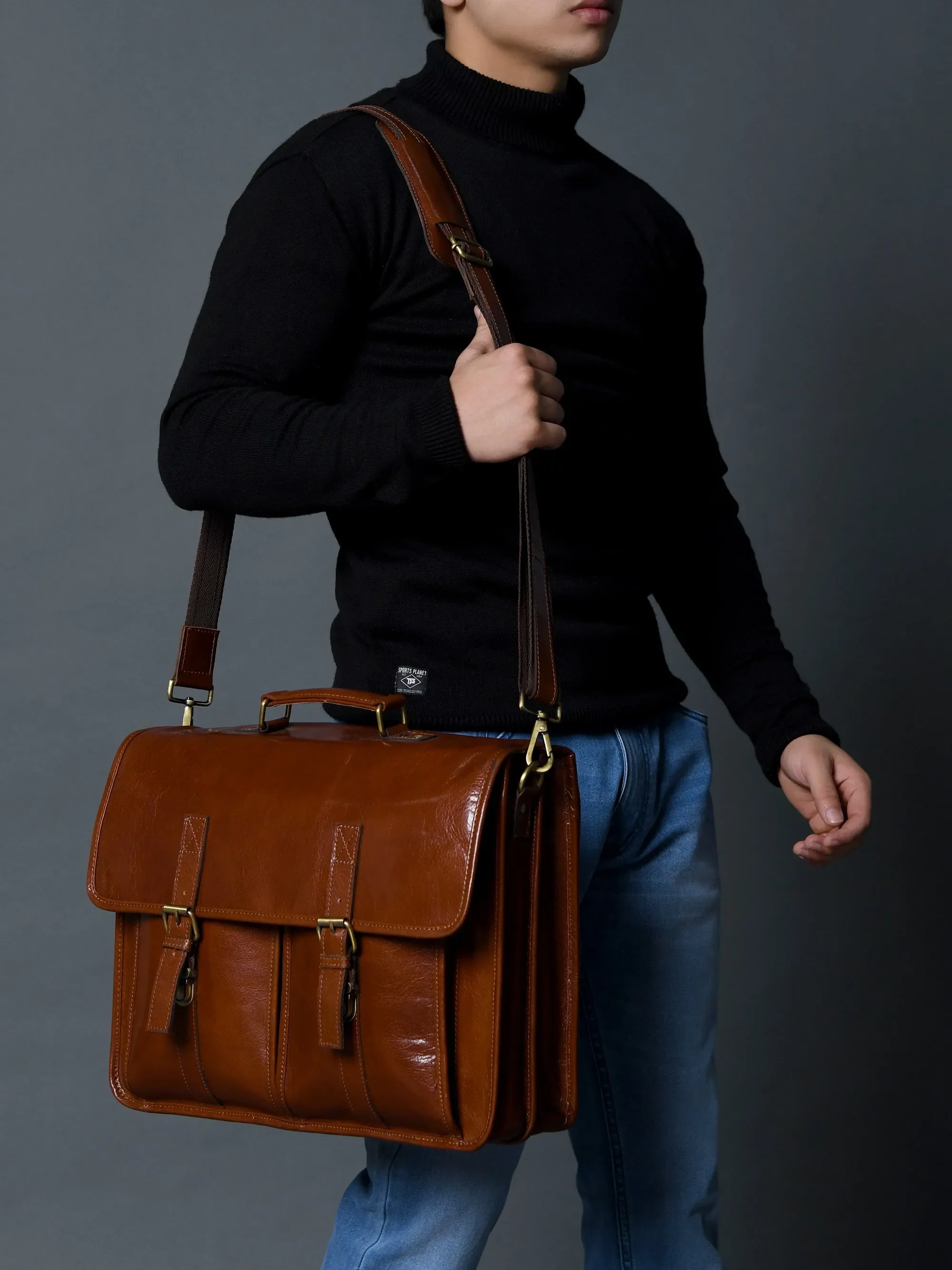 The Architect Brown Executive Briefcase - Image 3