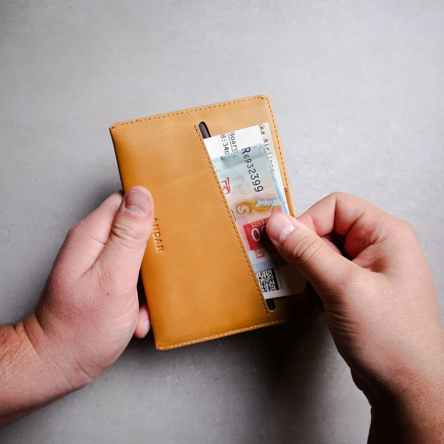 The Atlas – Men's RFID Travel Bifold Wallet - Image 21