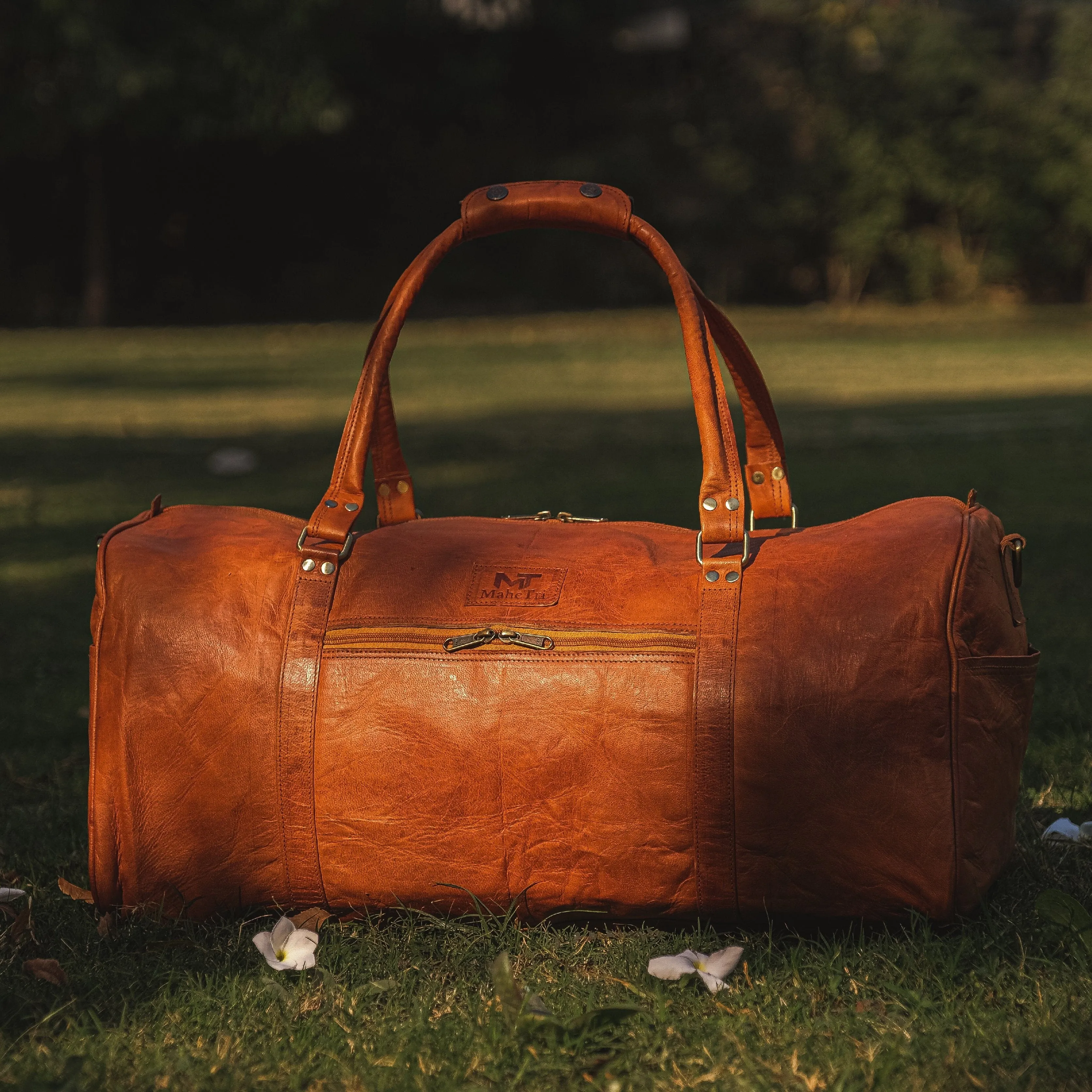 The Belgium Weekender Duffel - Image 3