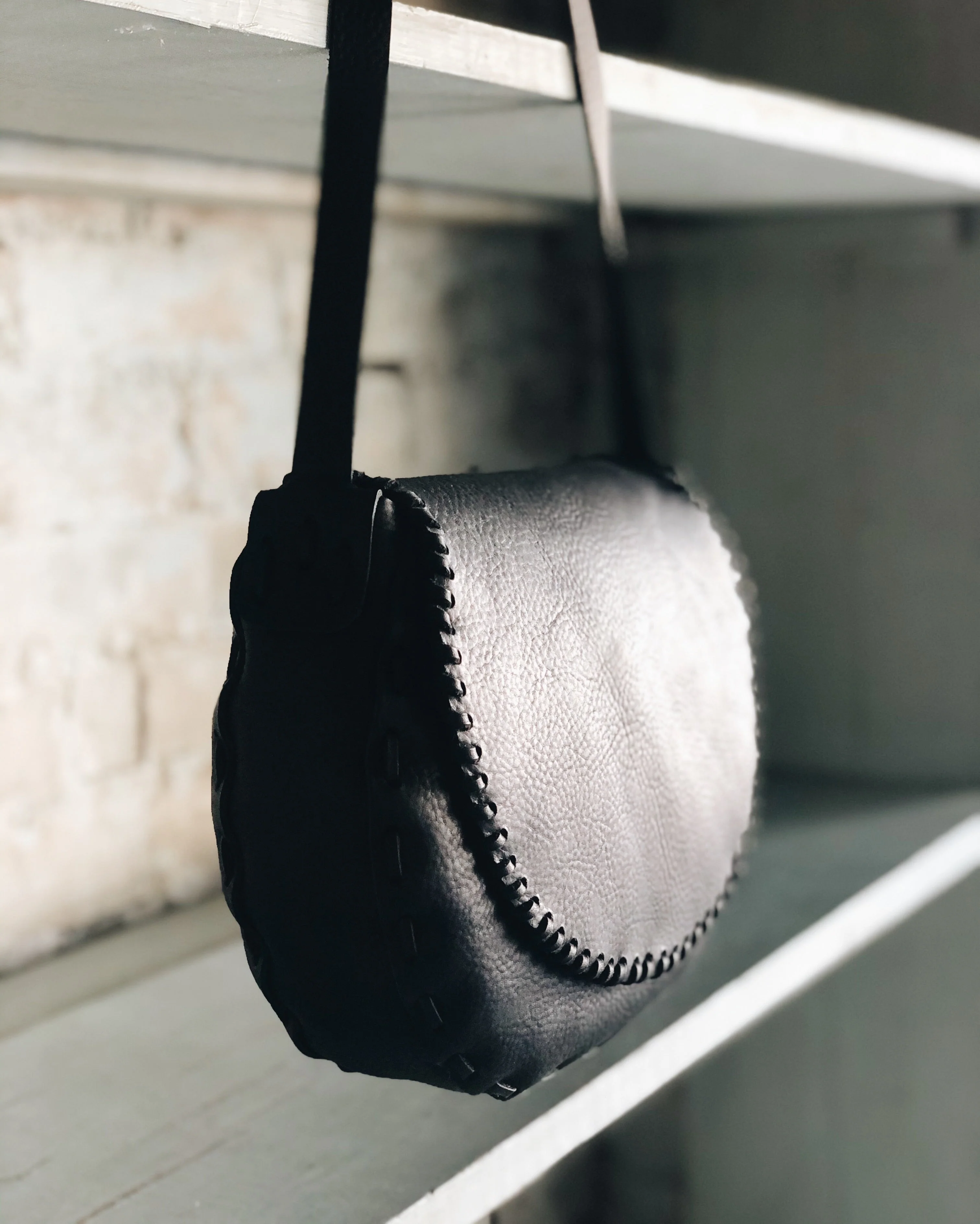 The Black Saddle Bag - Image 4