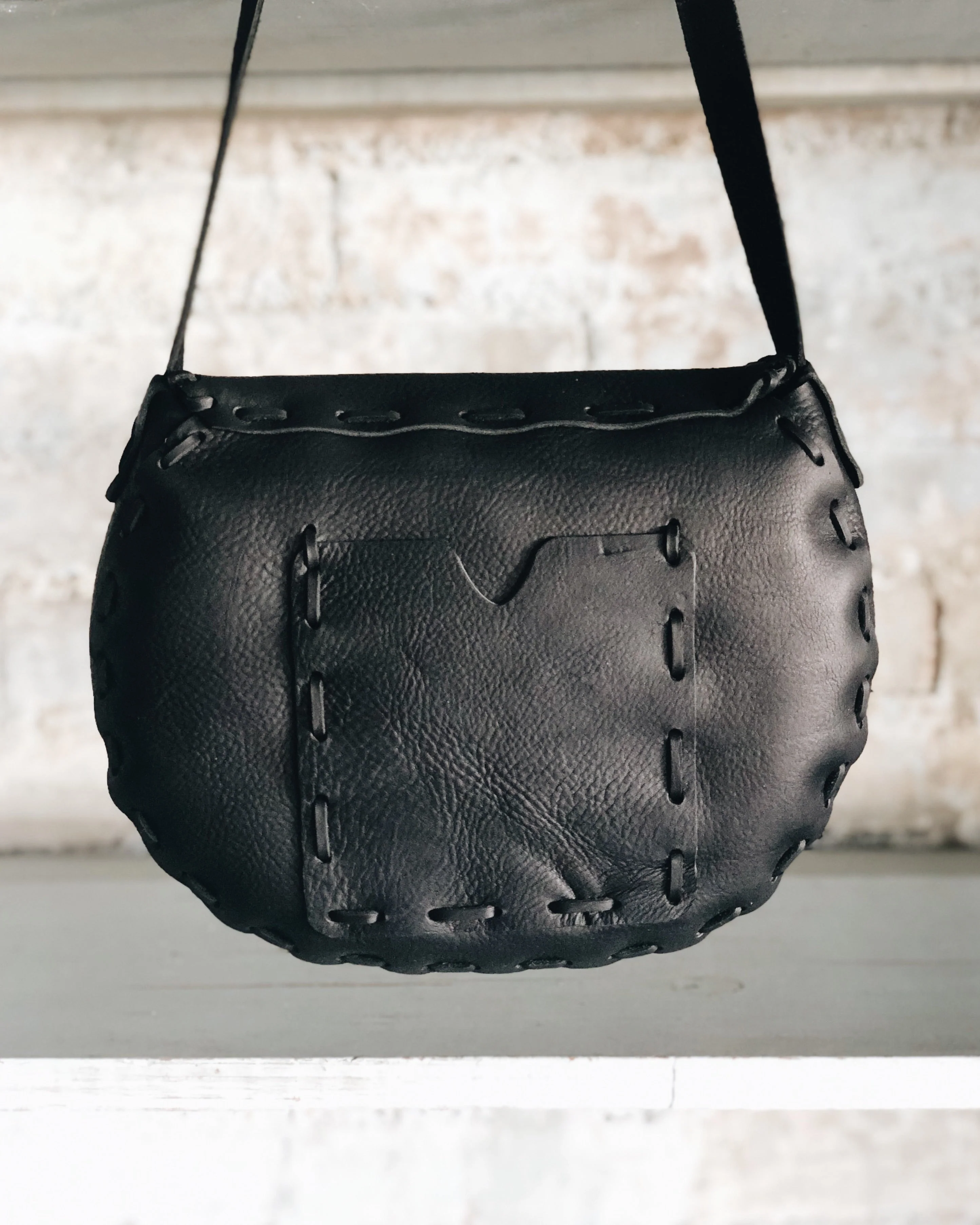The Black Saddle Bag - Image 5