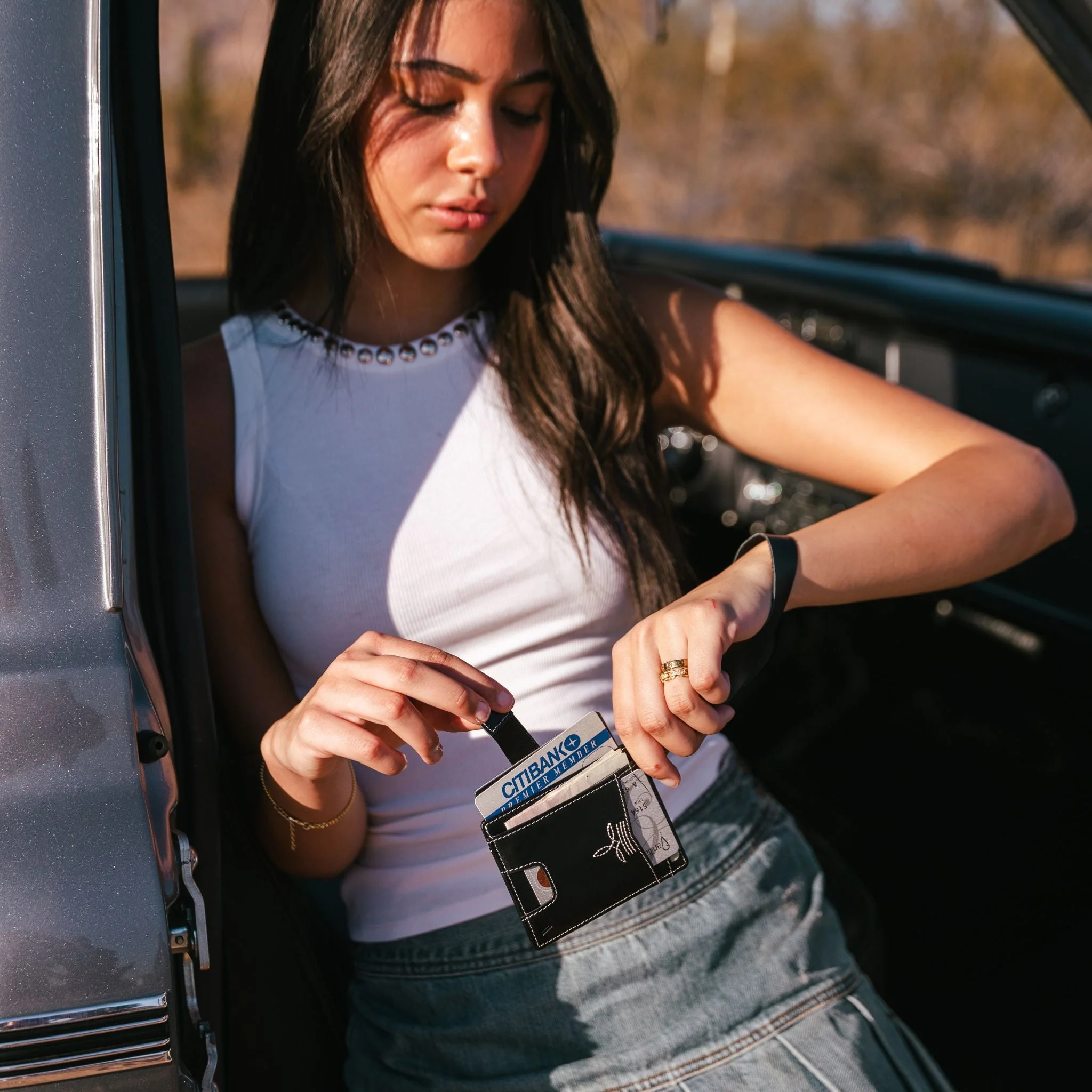 The Denner Slim RFID Leather Wallet - Image 207
