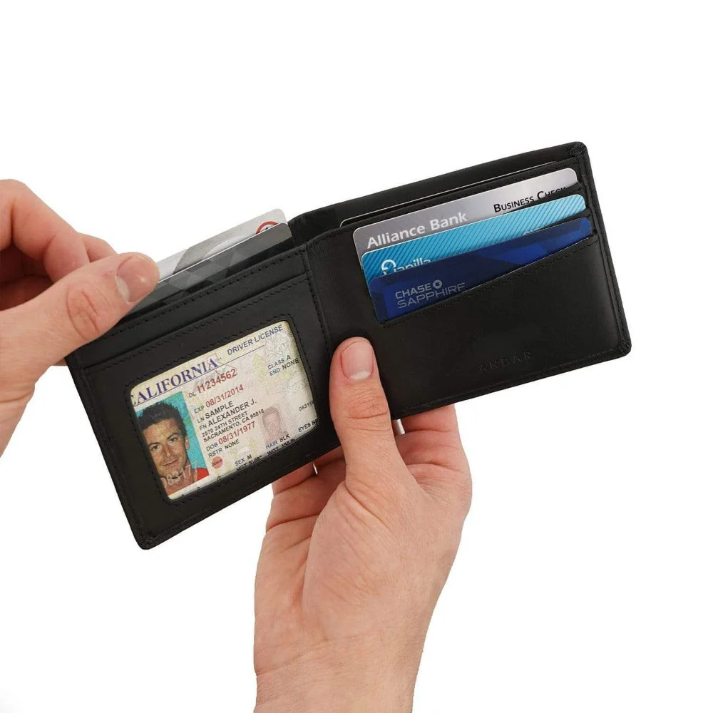The Diplomat – Men's Slim RFID Bifold Wallet - Image 14