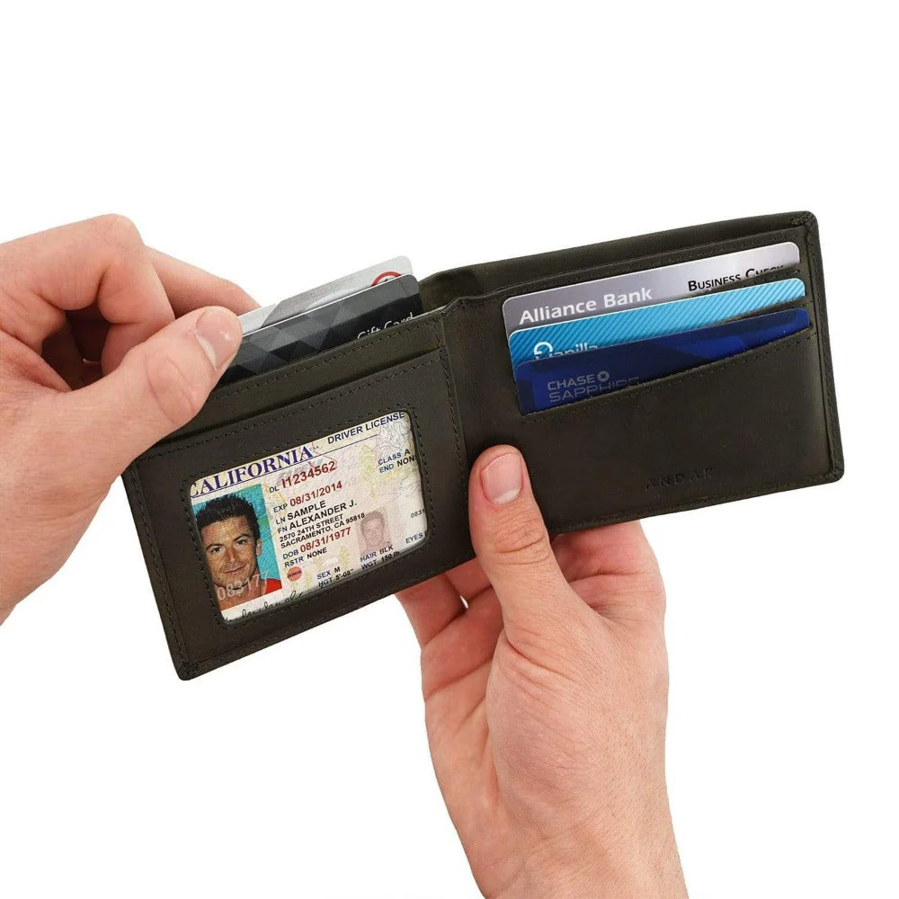 The Diplomat – Men's Slim RFID Bifold Wallet - Image 5