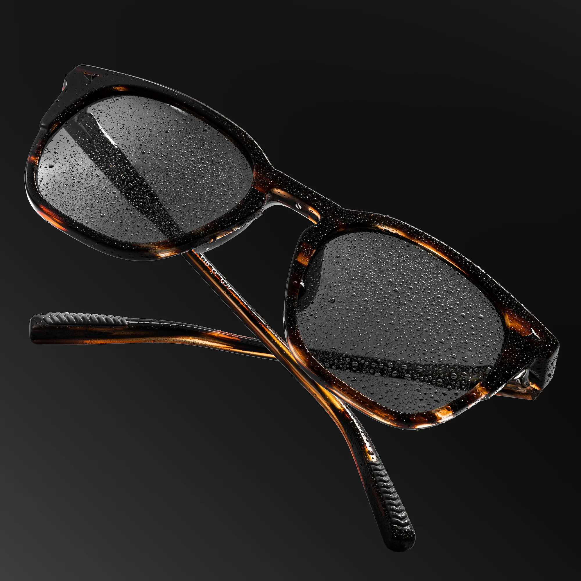 The Echo Sunglasses - Brown Horn - Image 6