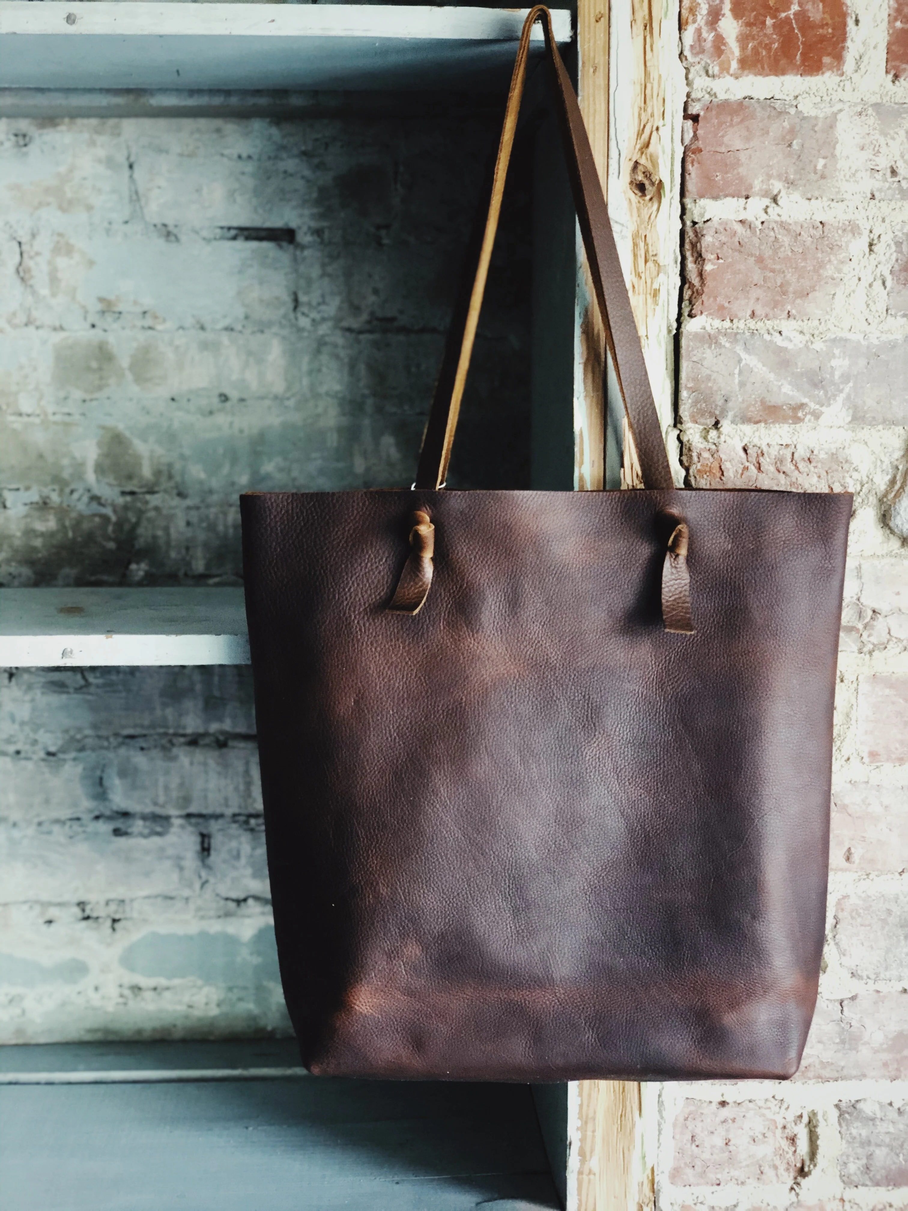 The Knotty Brown Tote Bag - Image 3