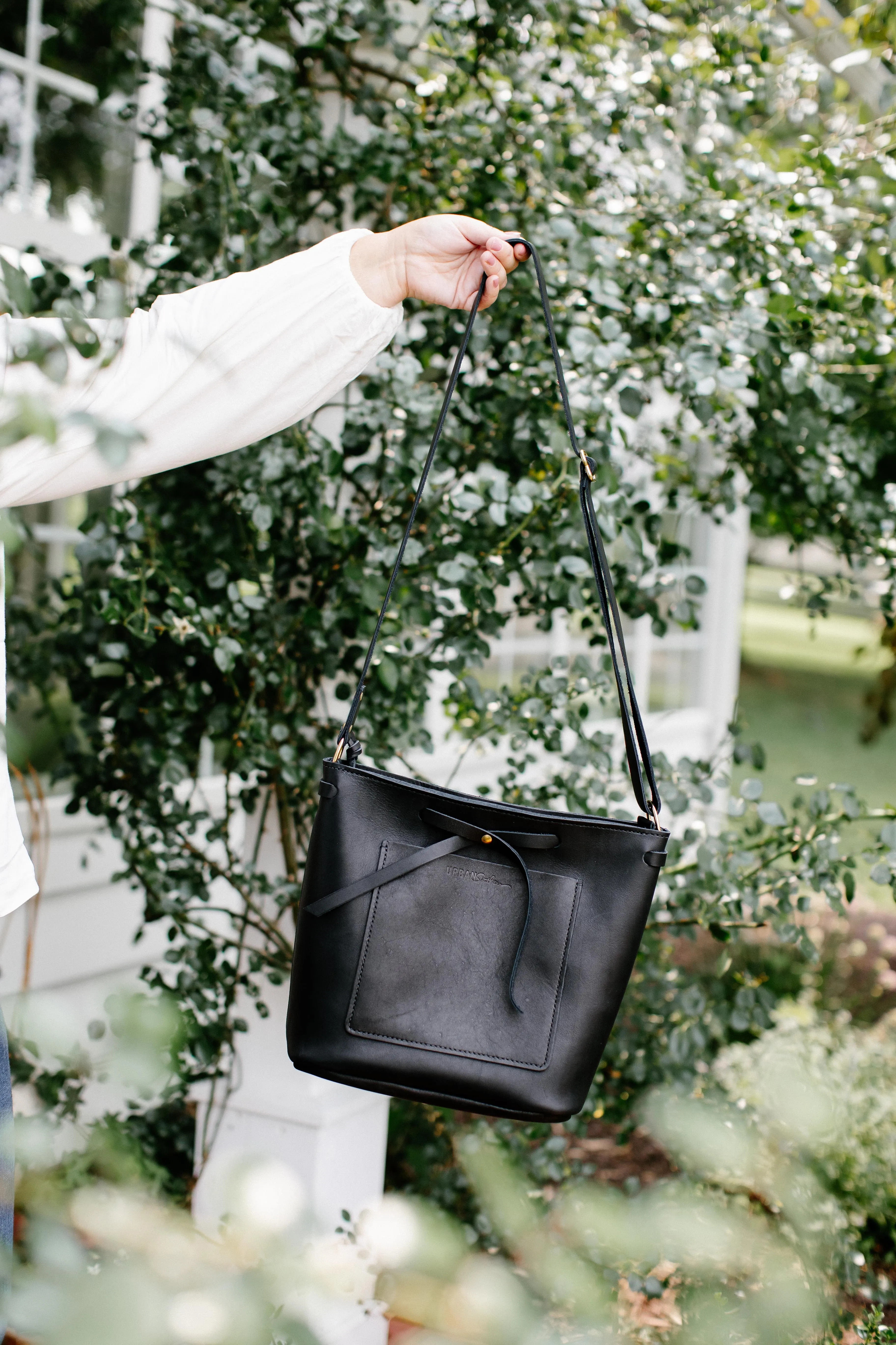 The Lexington Bow Crossbody Bag - Image 11