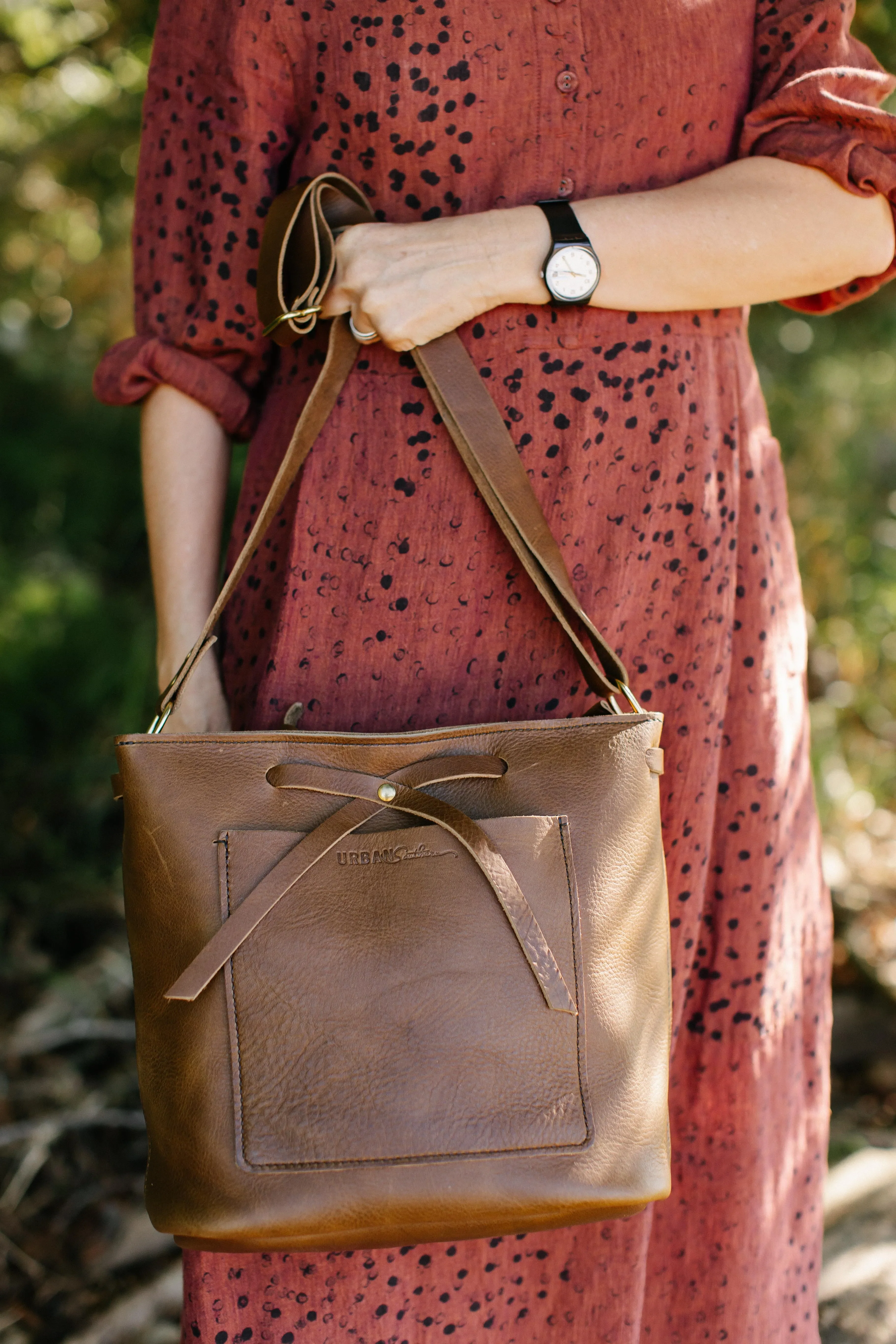 The Lexington Bow Crossbody Bag - Image 9
