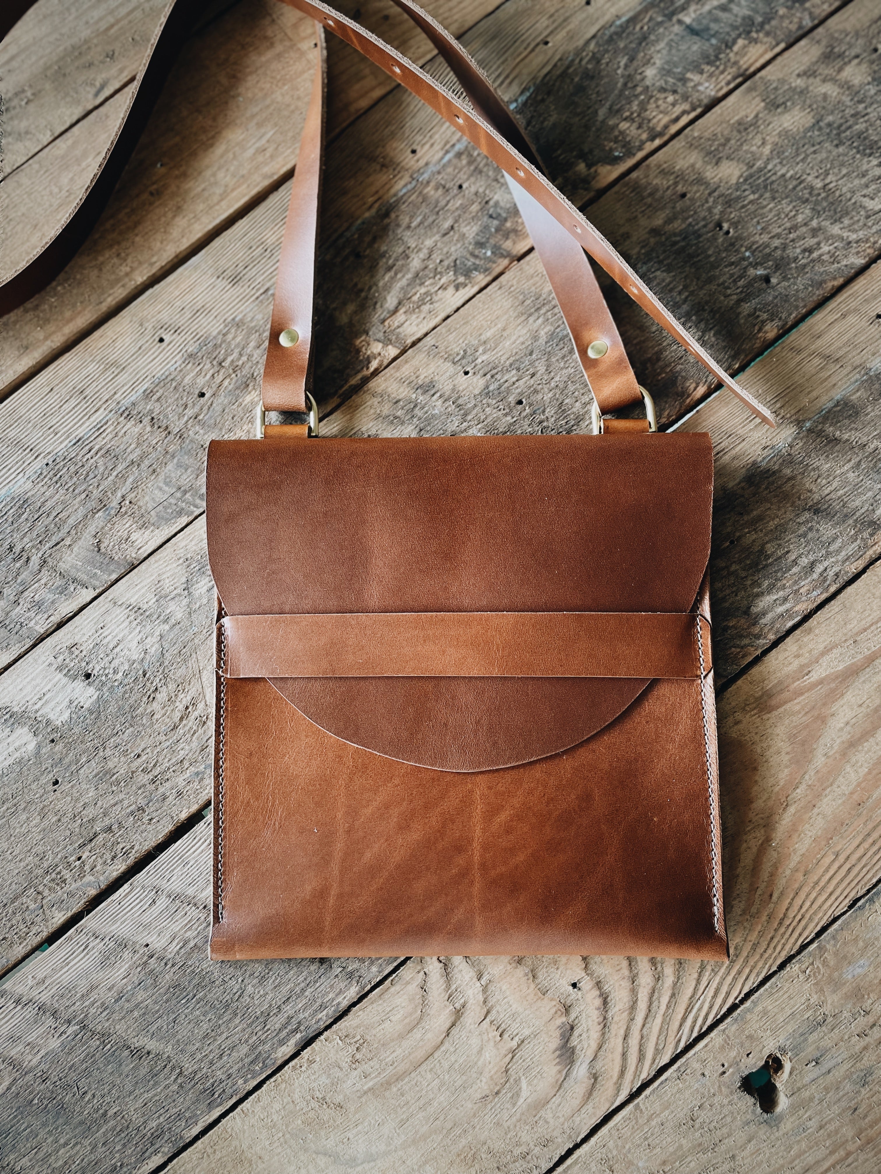 The Mallory Crossbody Bag - Image 2