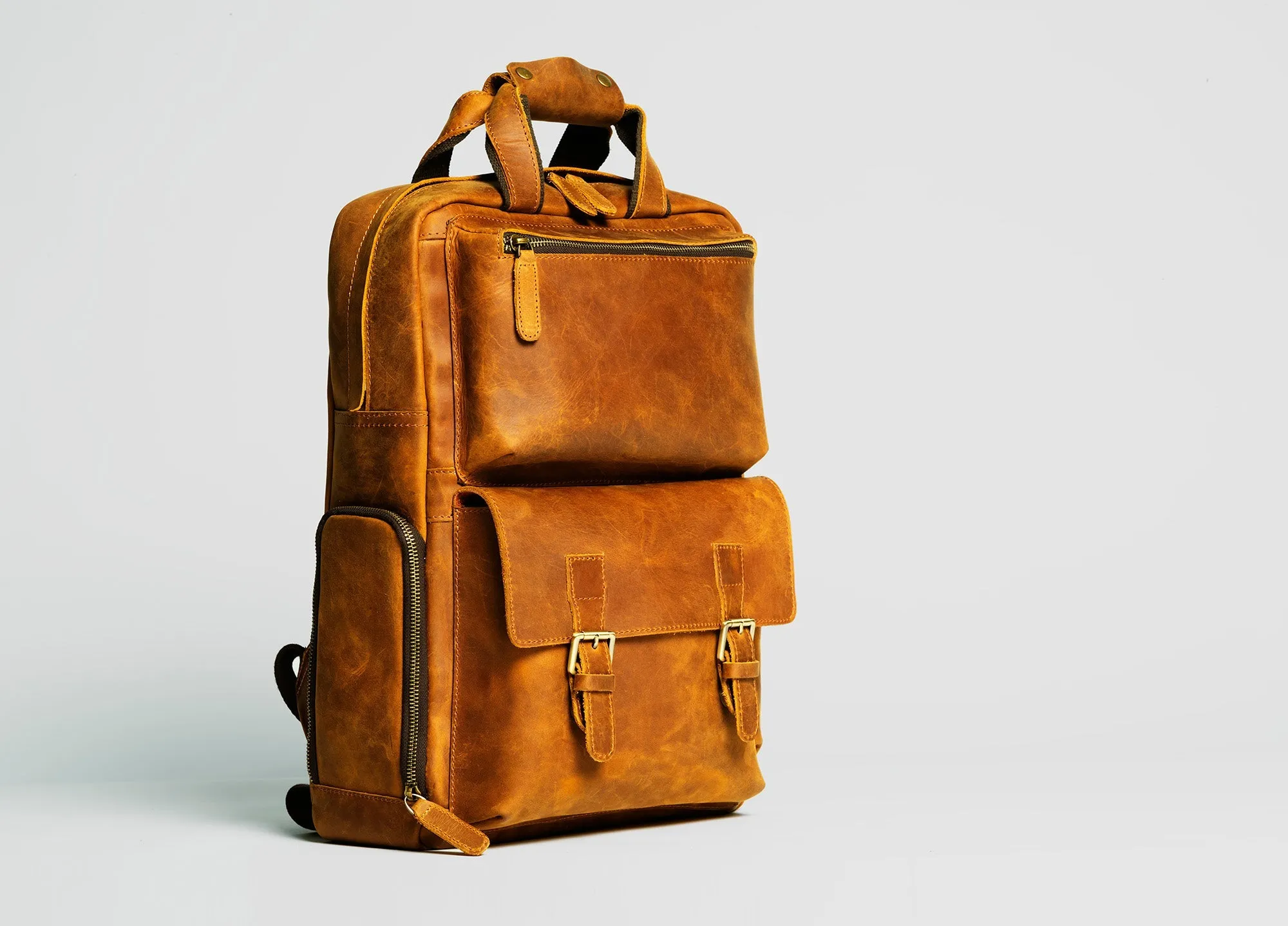 The MANN Bag | Large Capacity Leather Camera Backpack - Image 3