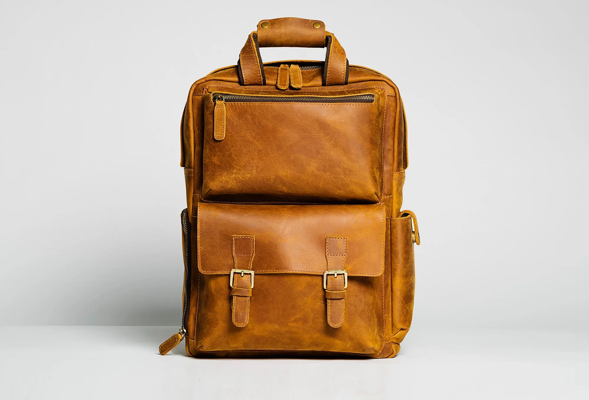 The MANN Bag | Large Capacity Leather Camera Backpack - Image 5