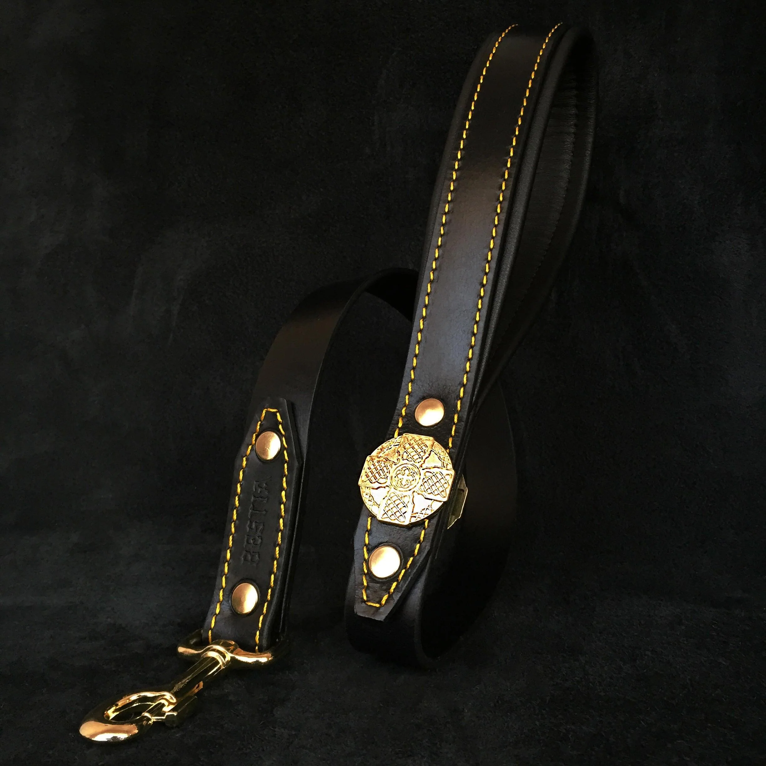 The "Maximus" Dog Harness. Black & Gold - Image 5