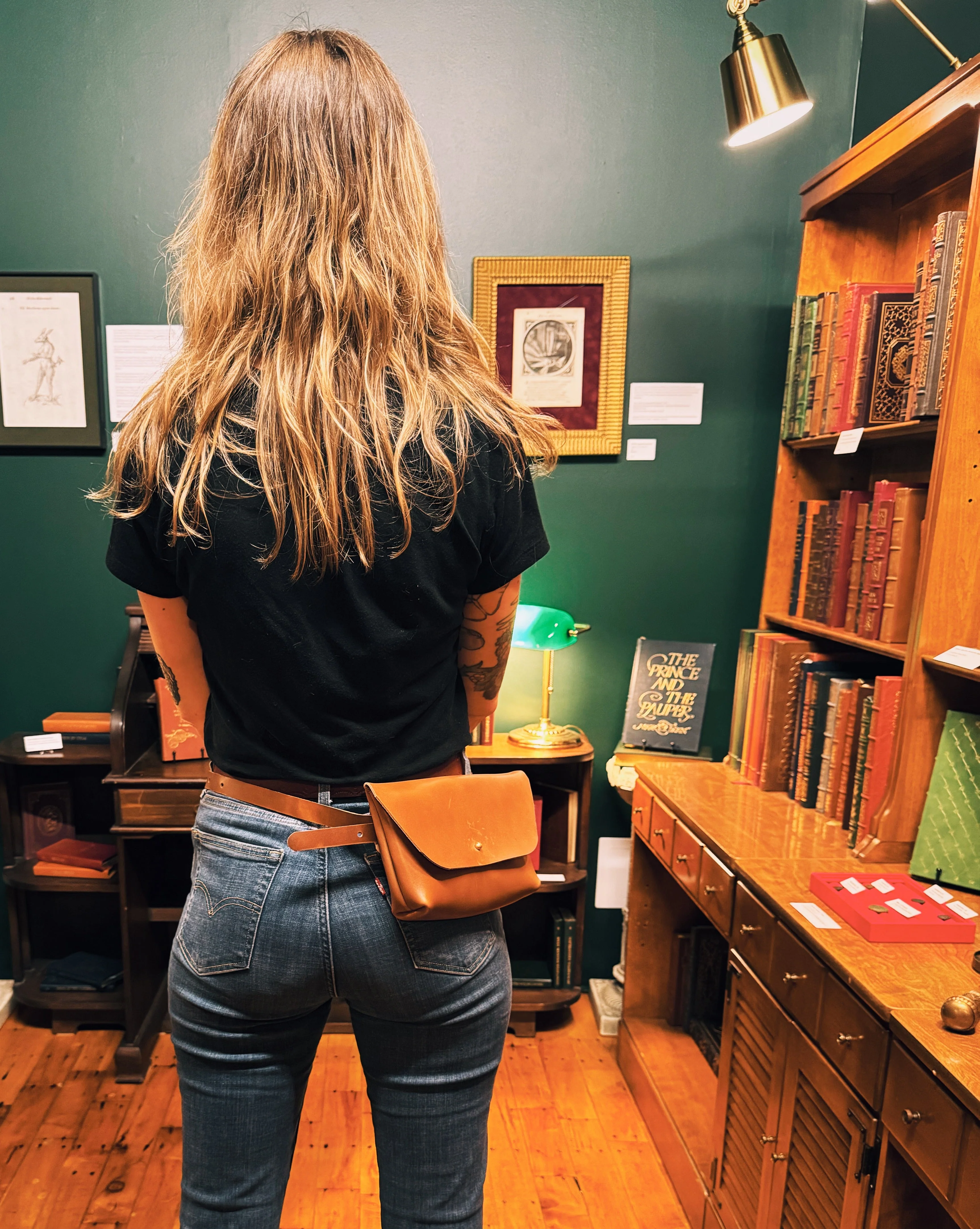 The Oxford Bag - Image 7