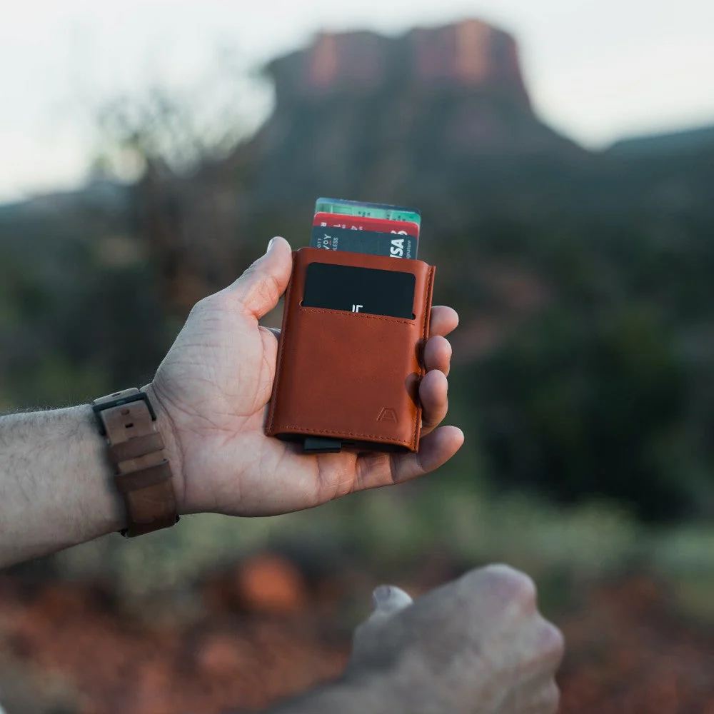 The Pilot – Men's RFID Aluminum Card Wallet - Image 23