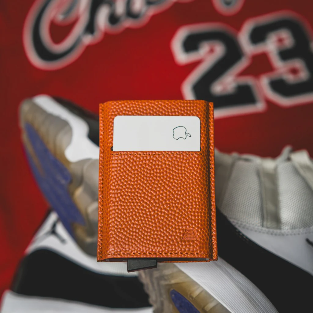 The Pilot – Men's RFID Aluminum Card Wallet - Image 33