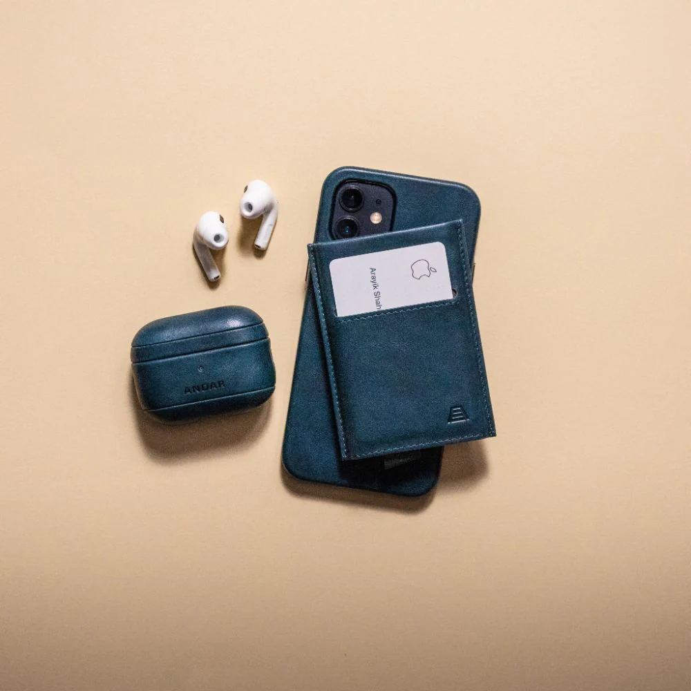 The Pilot – Men's RFID Aluminum Card Wallet - Image 4