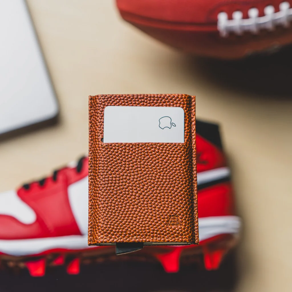 The Pilot – Men's RFID Aluminum Card Wallet - Image 52