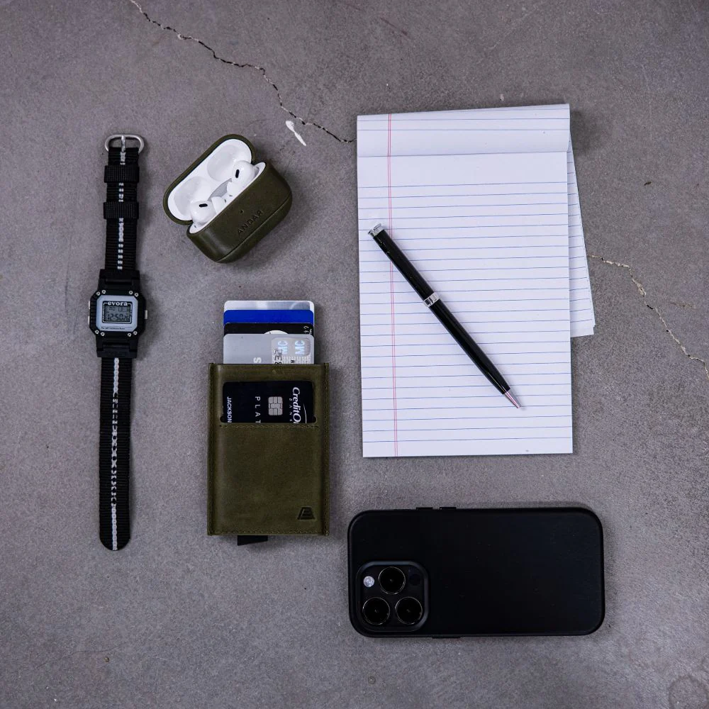 The Pilot – Men's RFID Aluminum Card Wallet - Image 73