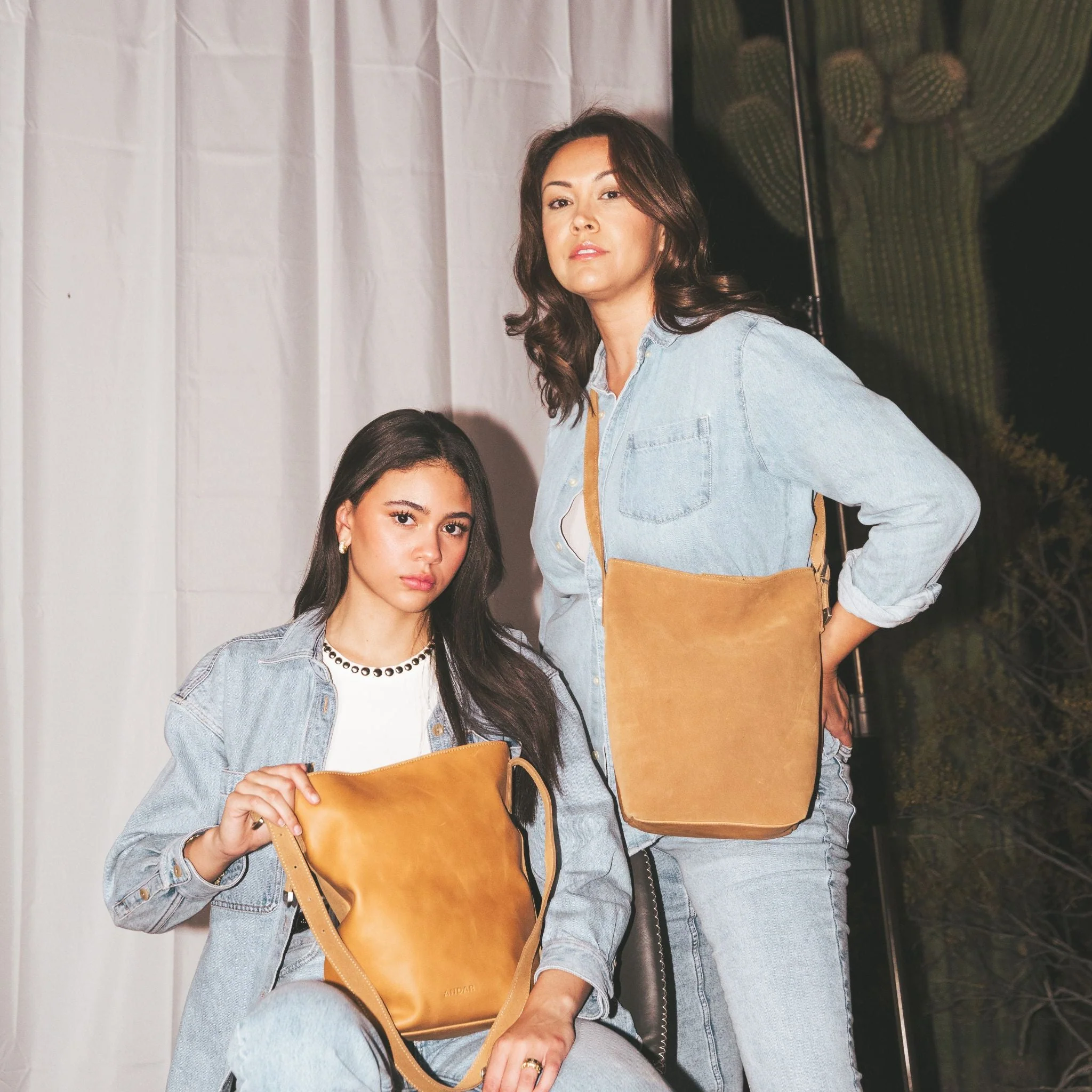 The Sadie | Sleek Leather Crossbody Bag - Image 8
