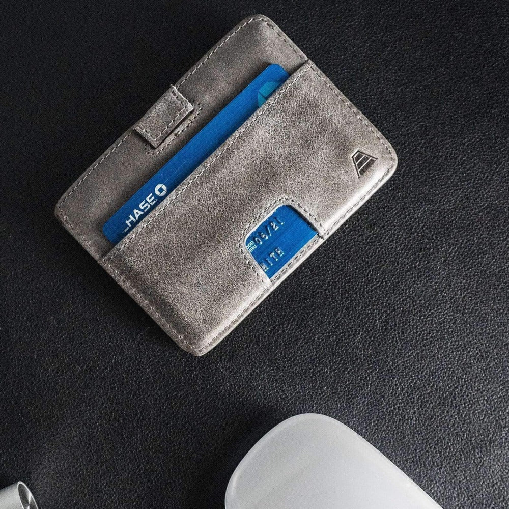 The Turner – Men's Slim RFID-Blocking Bifold Wallet - Image 24