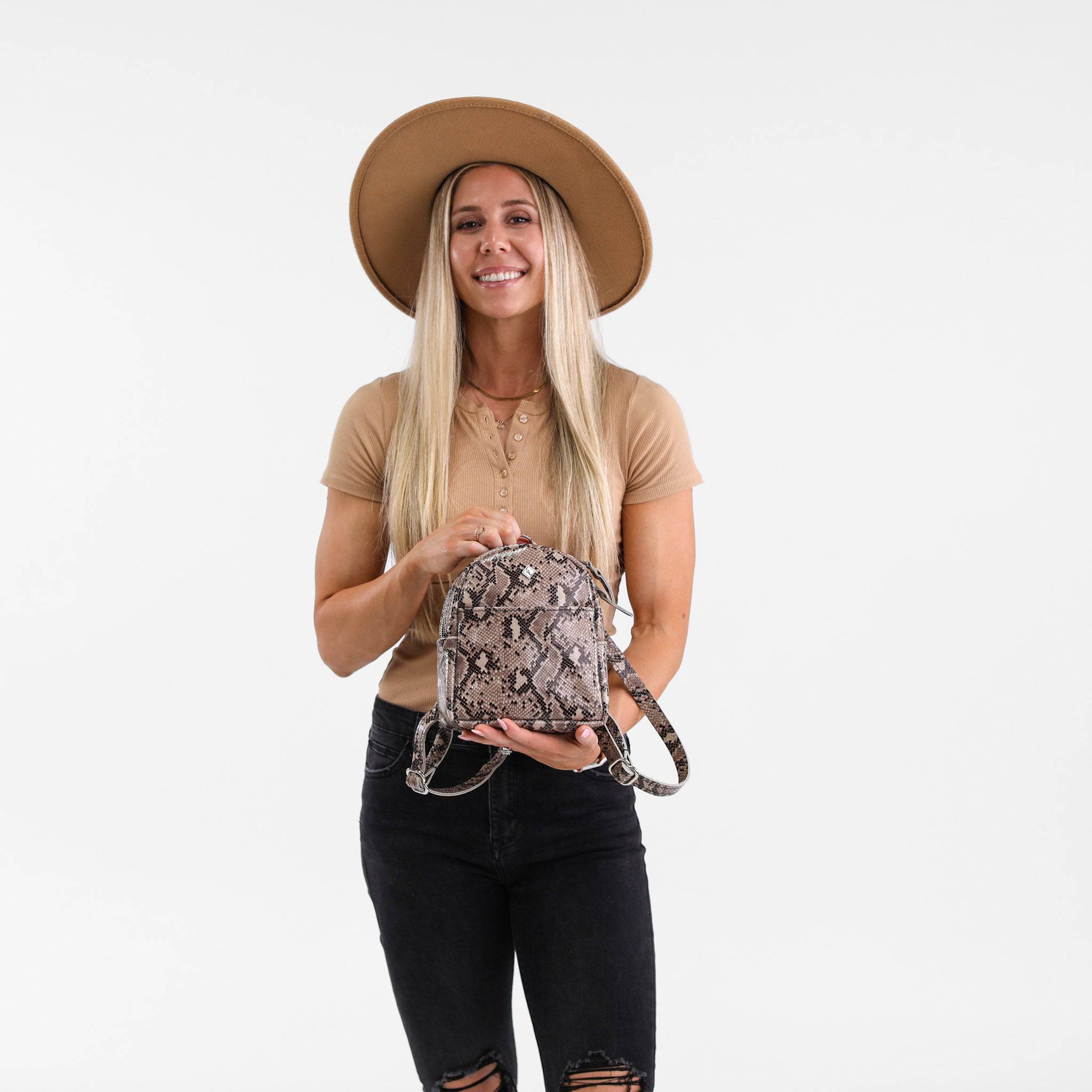 Stylish The Winnie Backpack for Women - Image 25