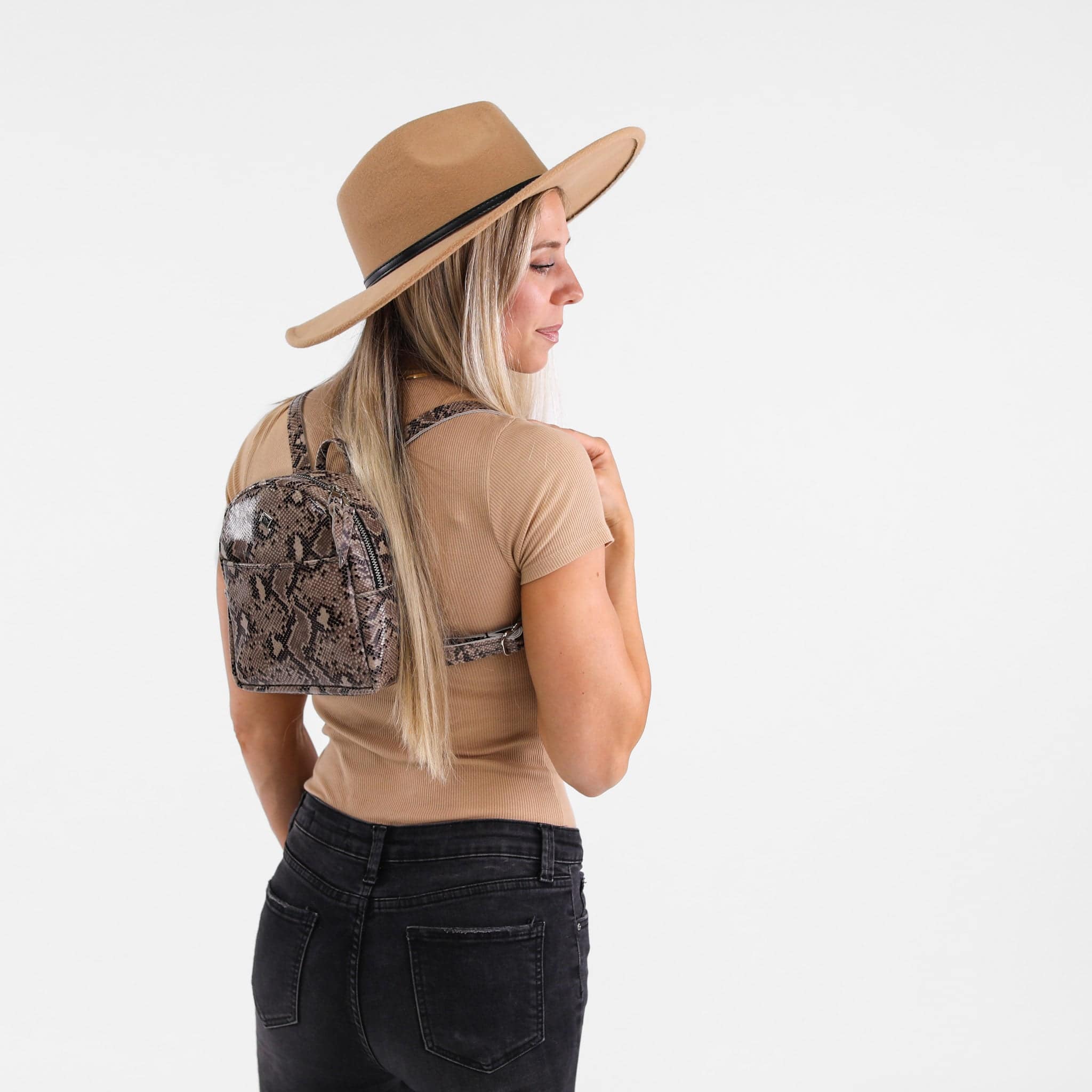 Stylish The Winnie Backpack for Women - Image 27