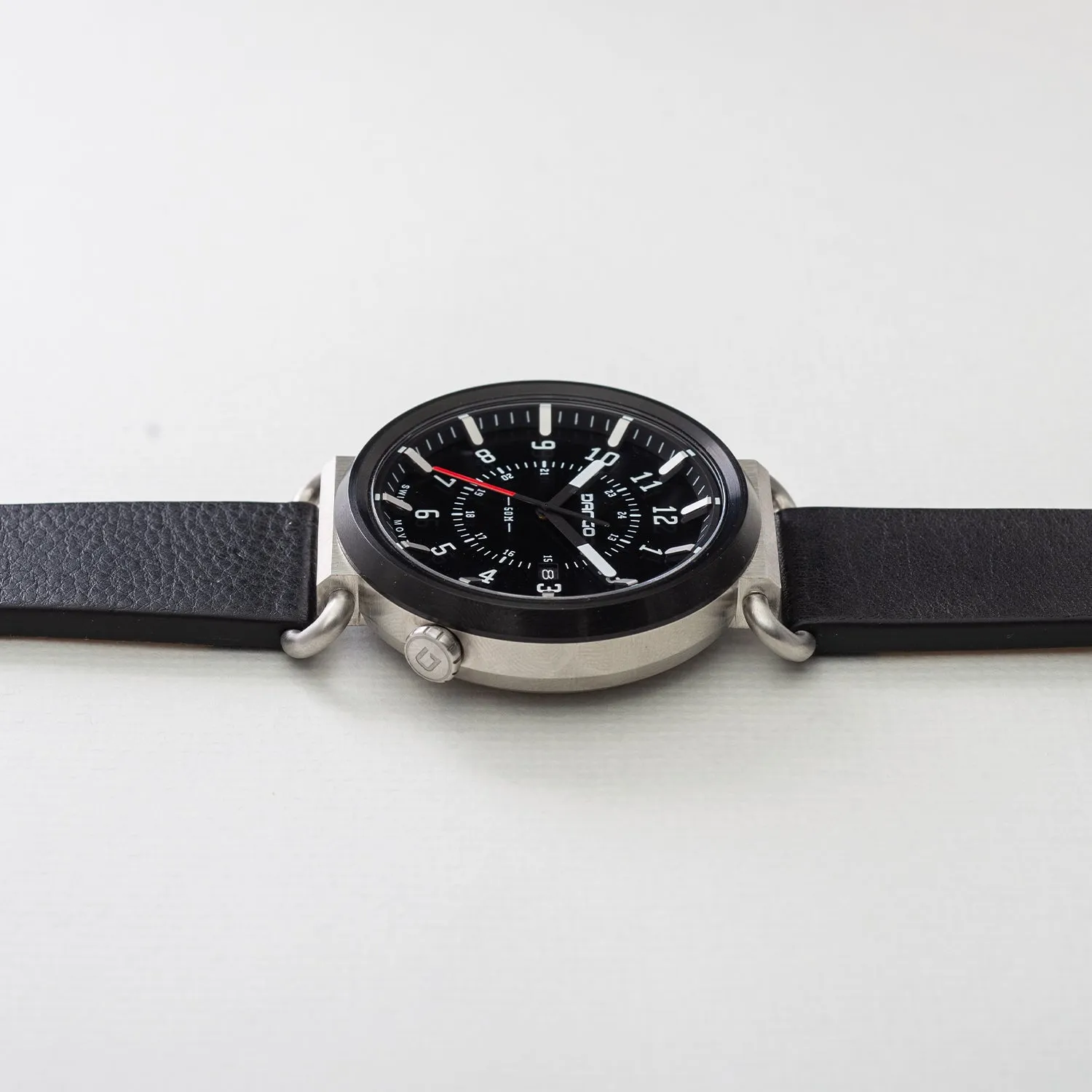 TK-01 - TREK Men's WATCH WITH ITALIAN LEATHER STRAP - JET BLACK - Image 5