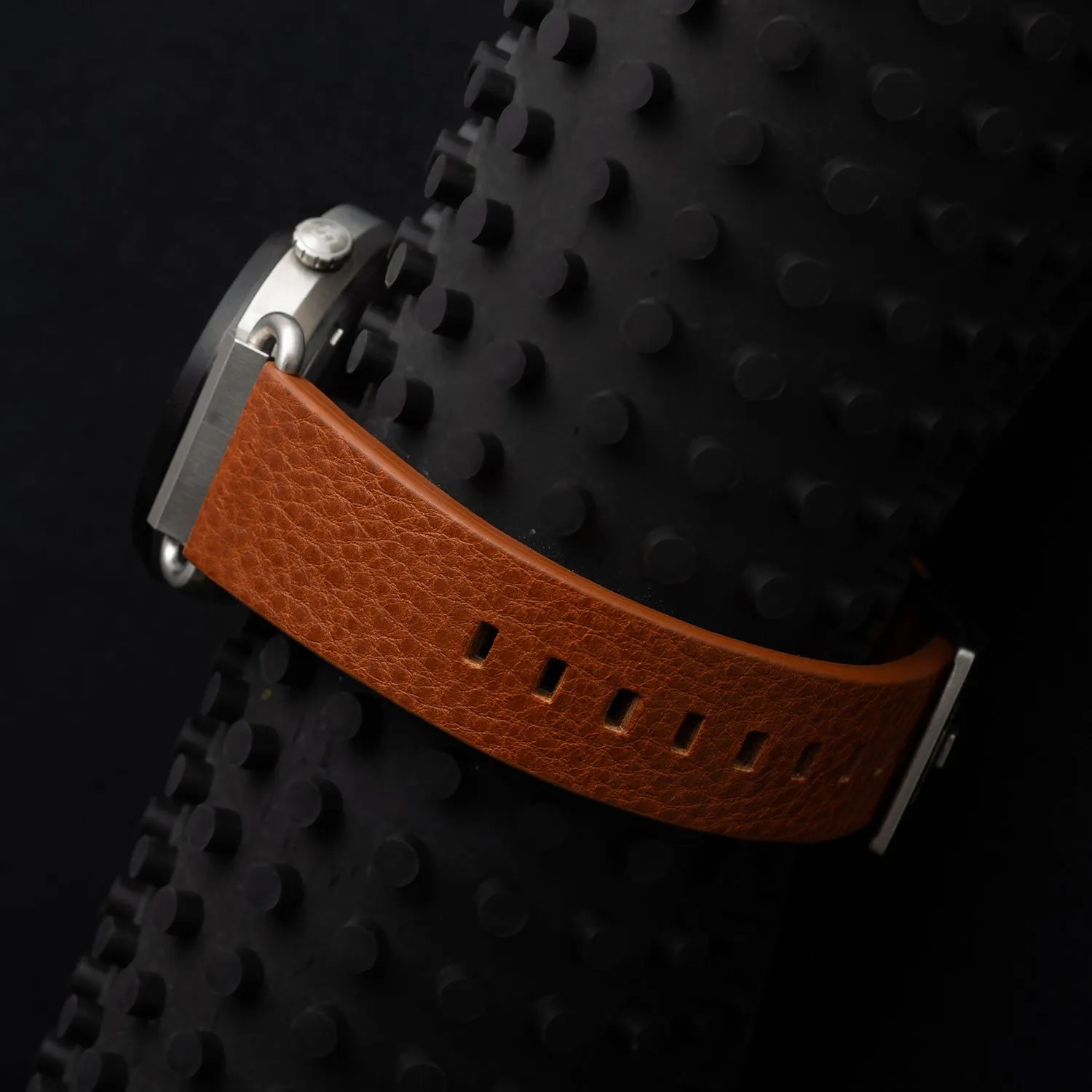 TK-01 - TREK Men's WATCH WITH ITALIAN LEATHER STRAP - WHISKEY BROWN - Image 12