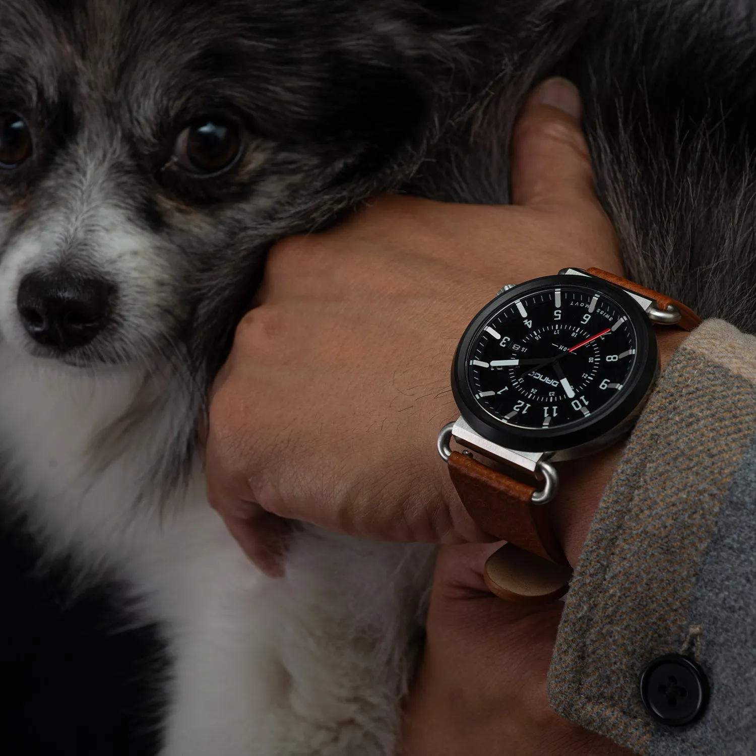 TK-01 - TREK Men's WATCH WITH ITALIAN LEATHER STRAP - WHISKEY BROWN - Image 17