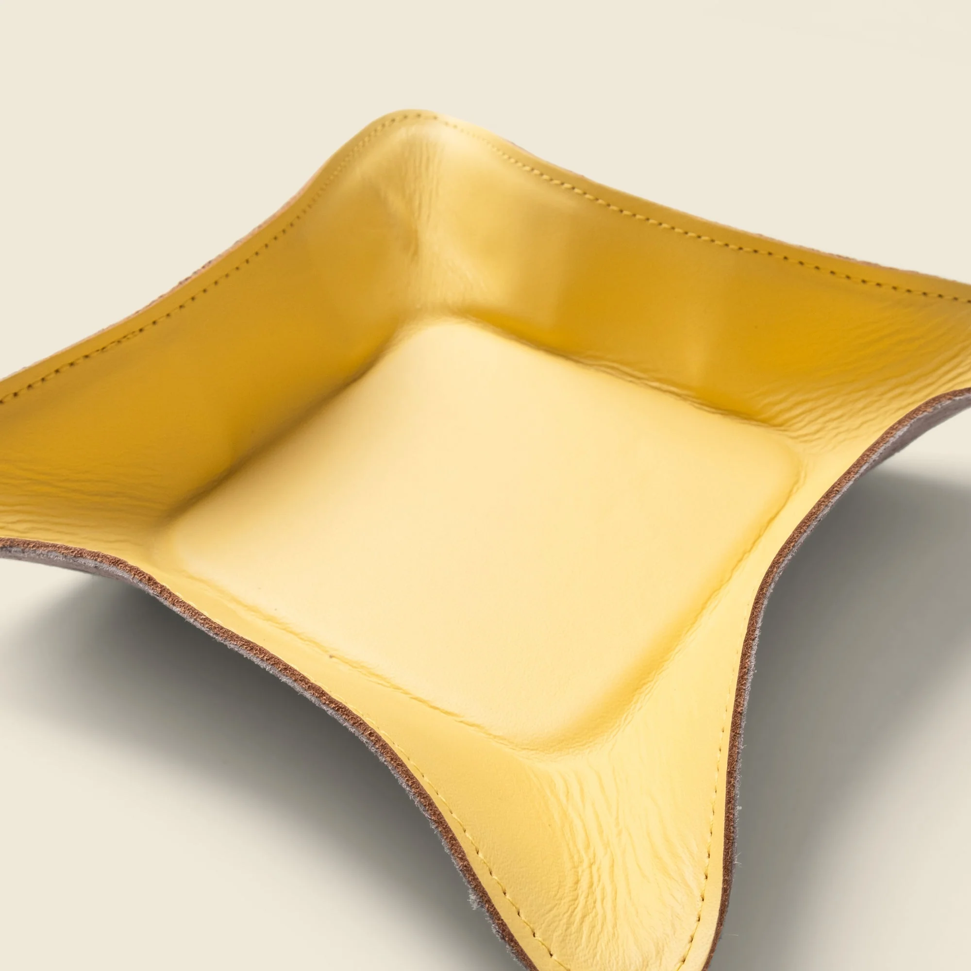 Travel Valet Tray - Yellow - Image 5