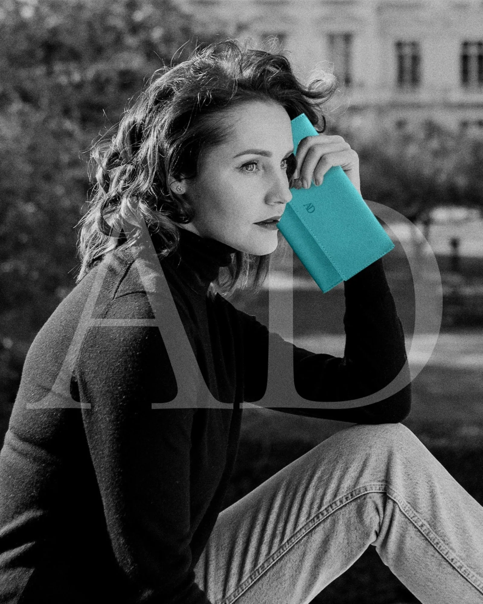 Leather Trifold Clutch with Checkbook Holder - Image 12