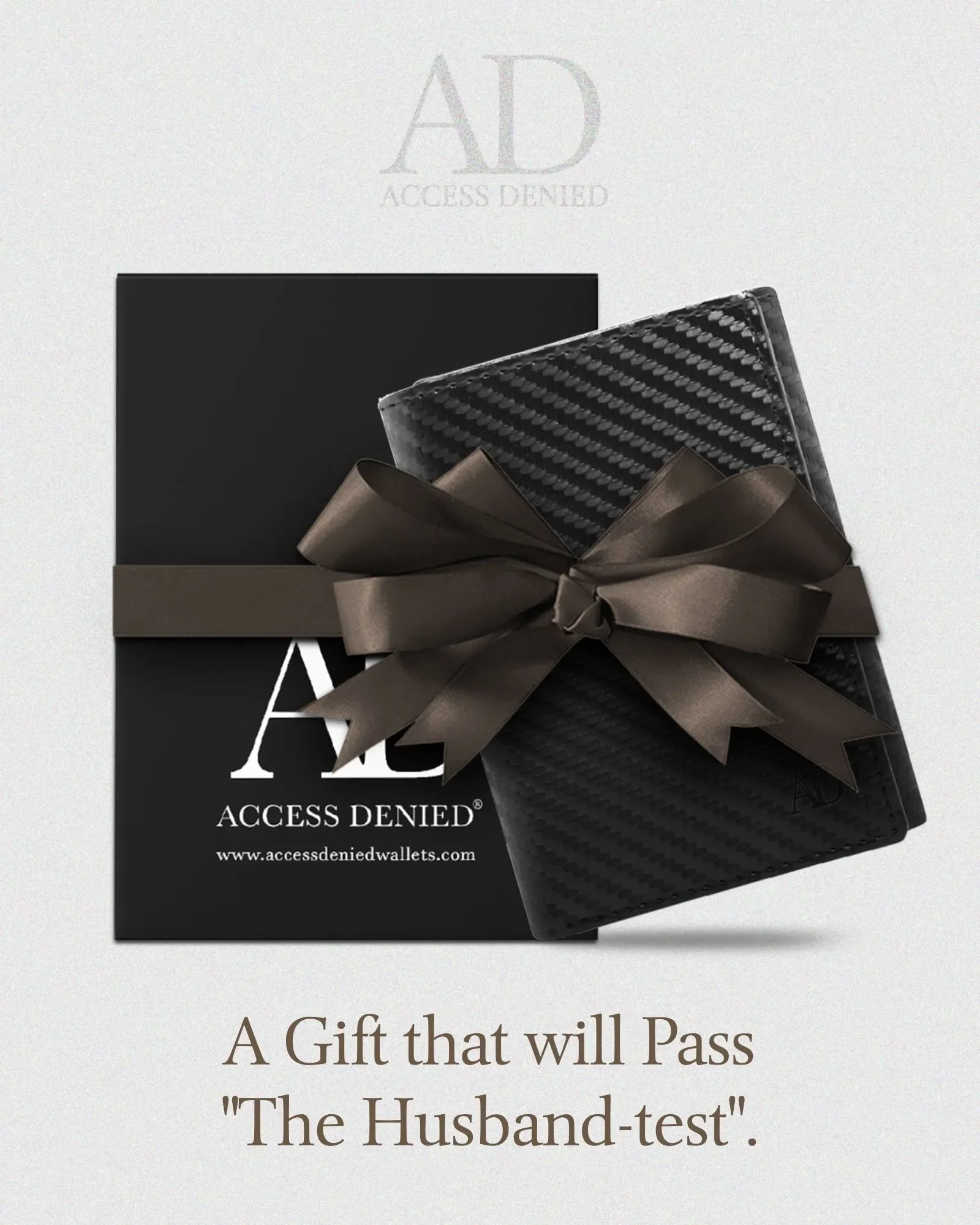 Trifold Wallet With ID Window - Image 10