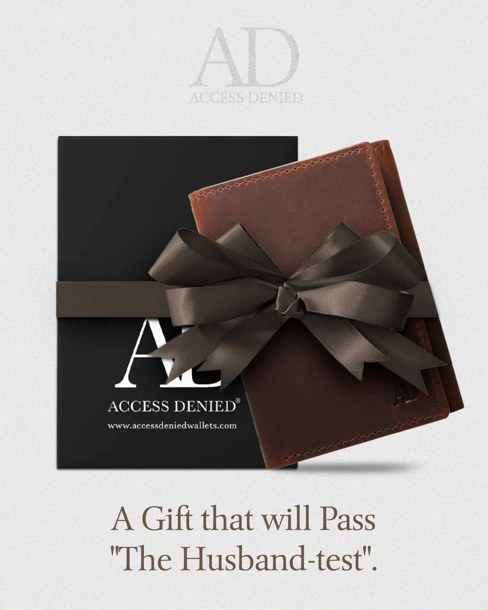 Trifold Wallet With ID Window - Image 20