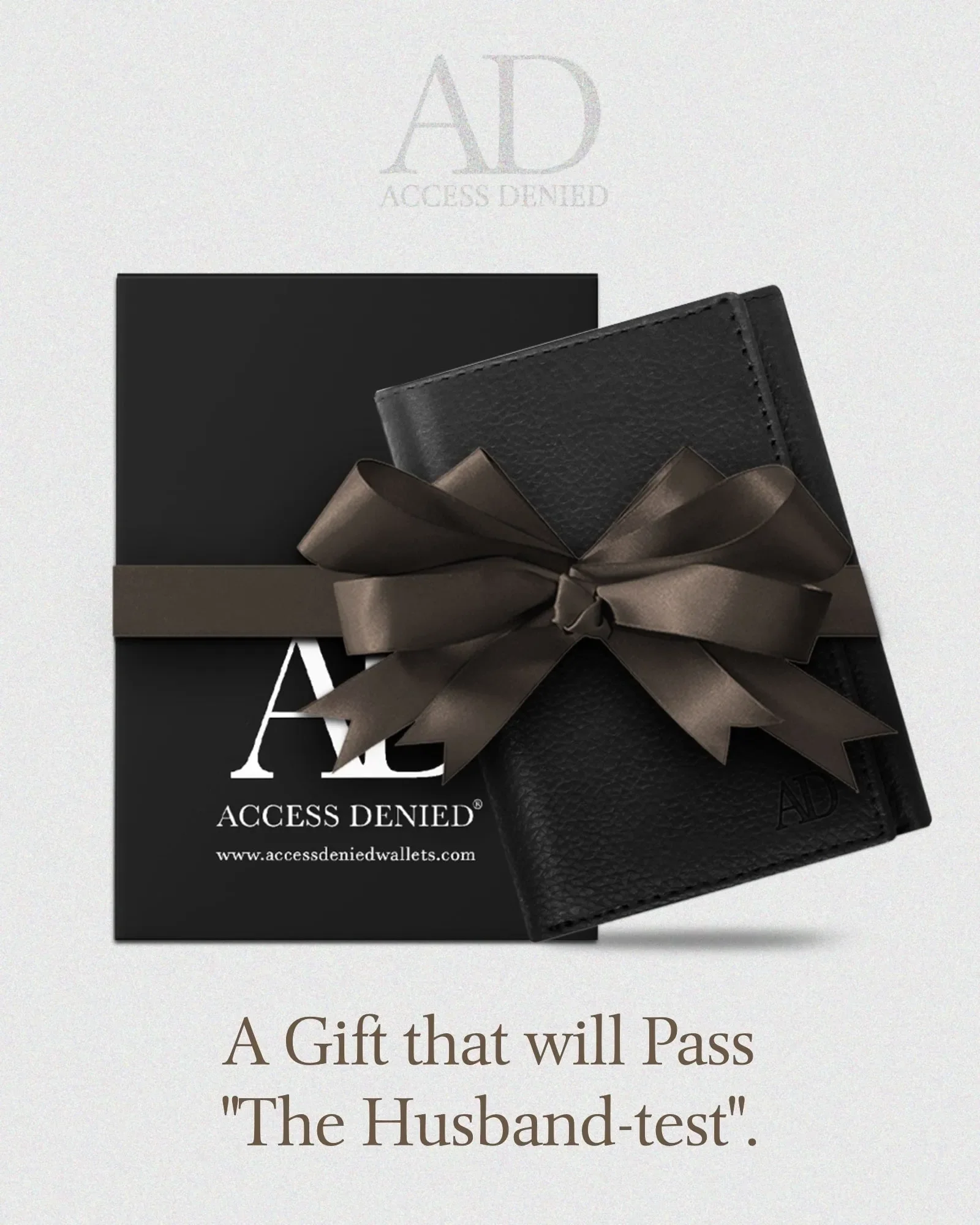 Trifold Wallet With ID Window - Image 30