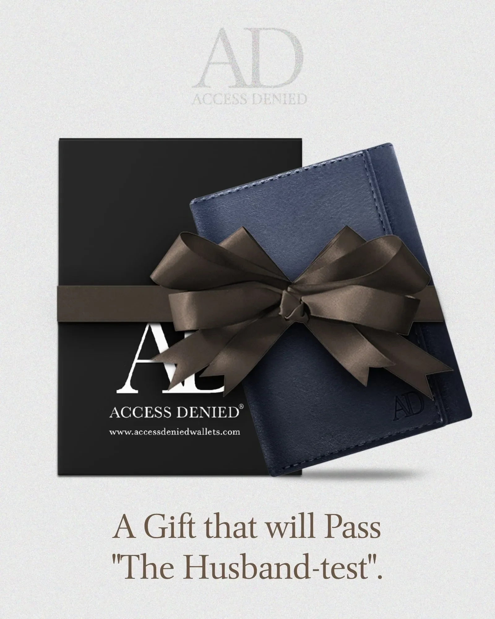 Trifold Wallet With ID Window - Image 41