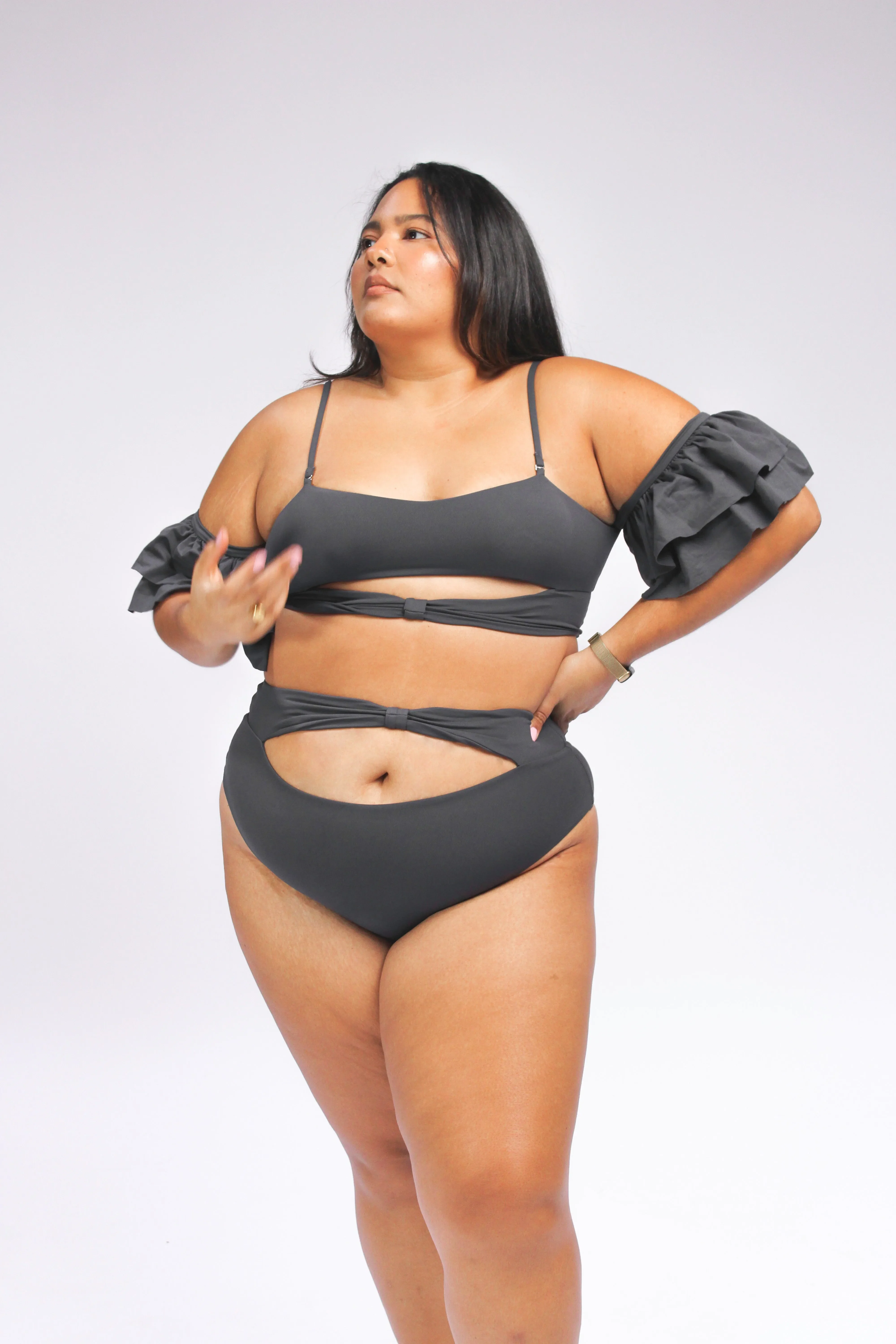 Ty Cutout Bikini Top with Ruffle Sleeves - Image 4