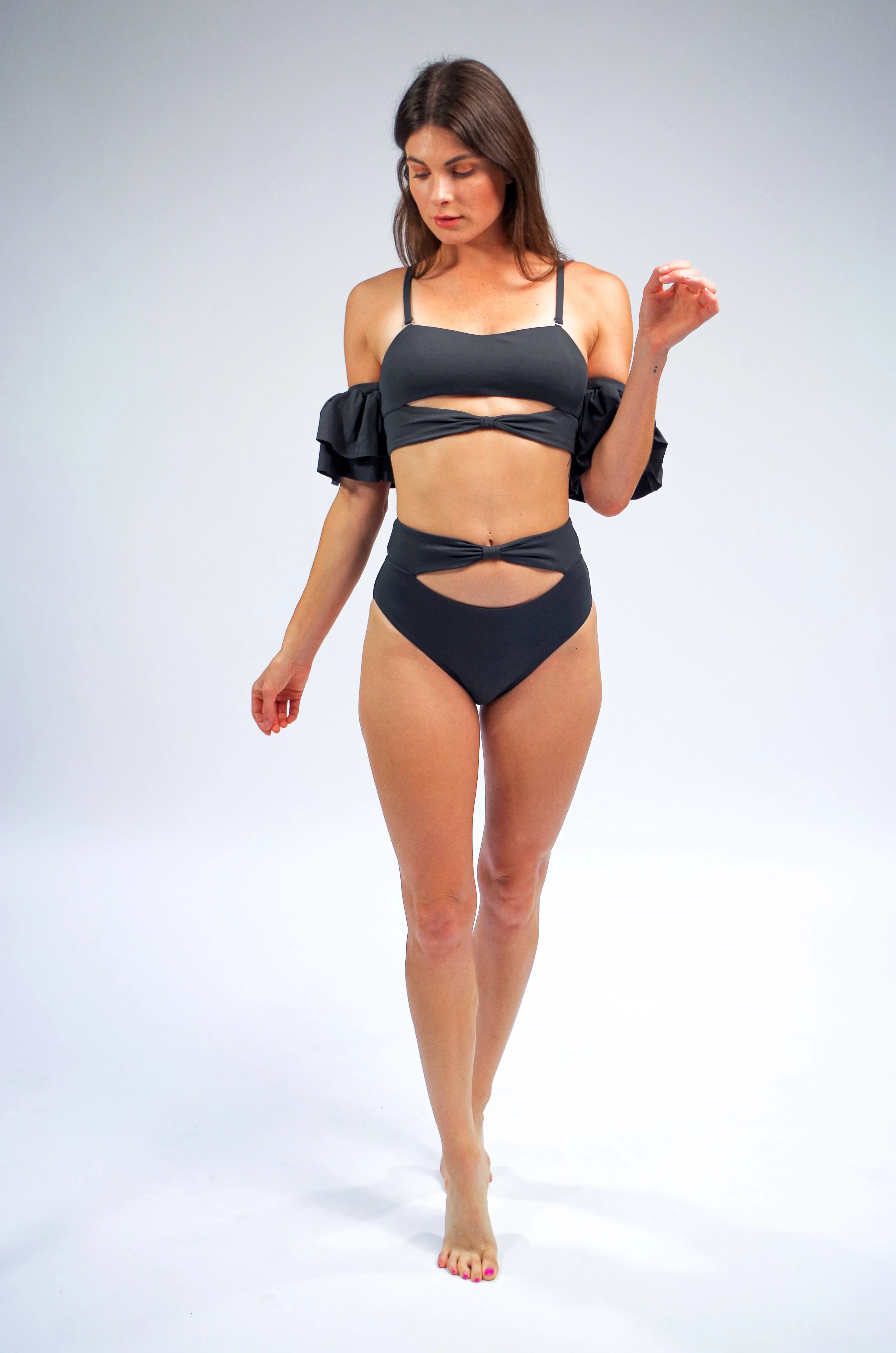 Ty Cutout Bikini Top with Ruffle Sleeves - Image 7