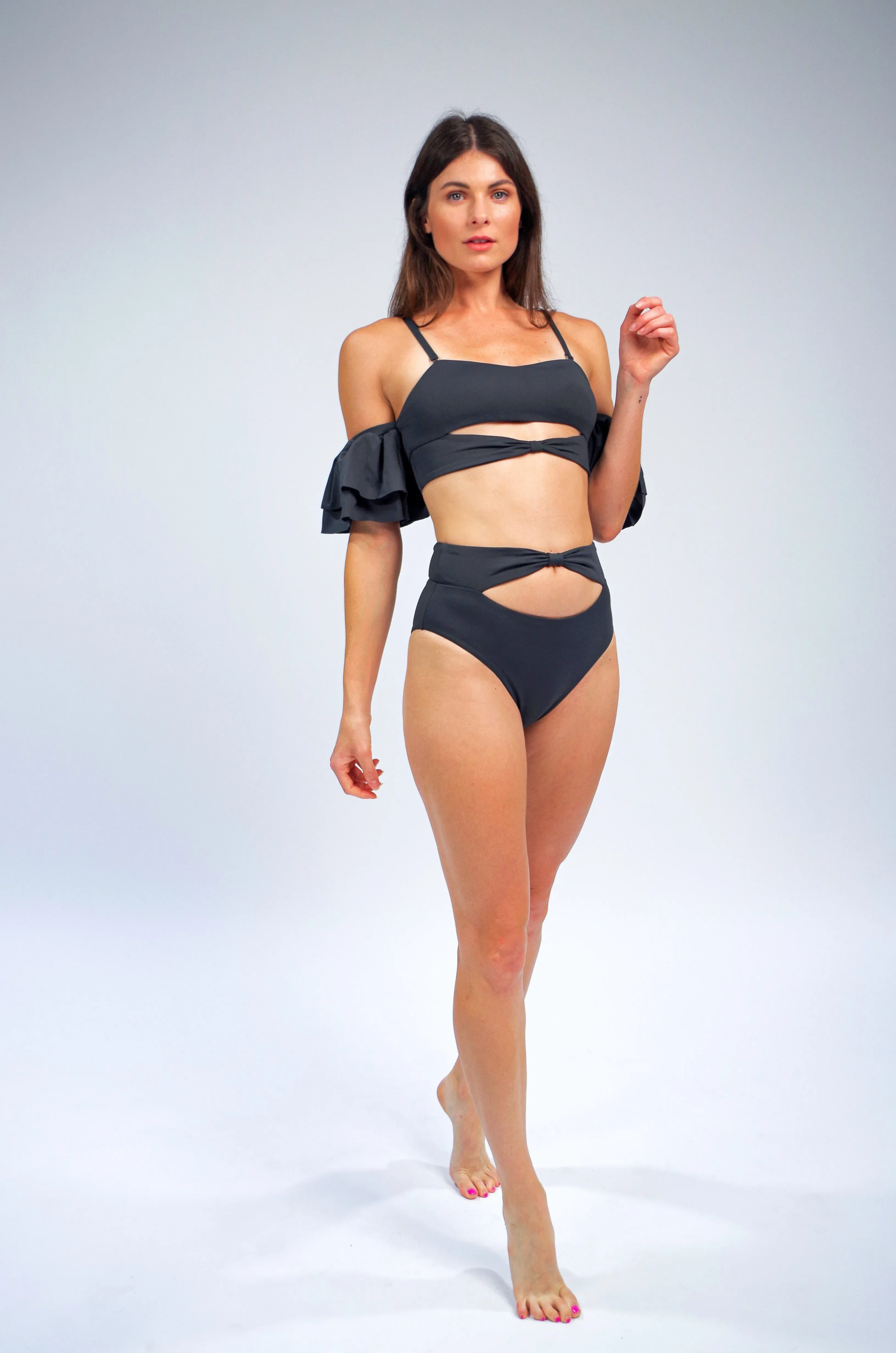 Ty Cutout Bikini Top with Ruffle Sleeves - Image 9