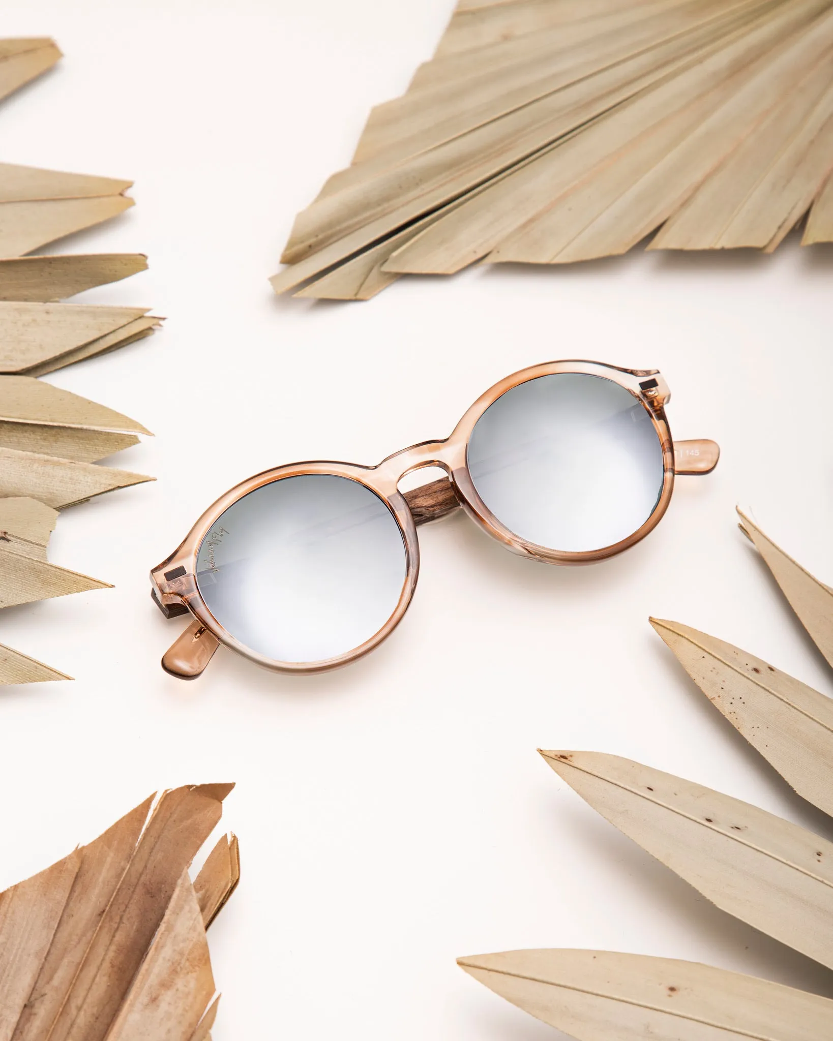 UFO Sunglasses - Image 4