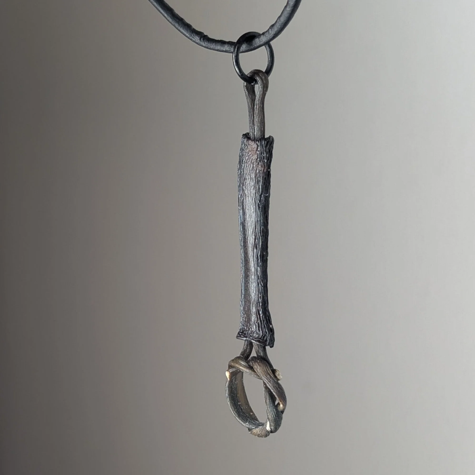 Ulvix Pendant Necklace - Image 2