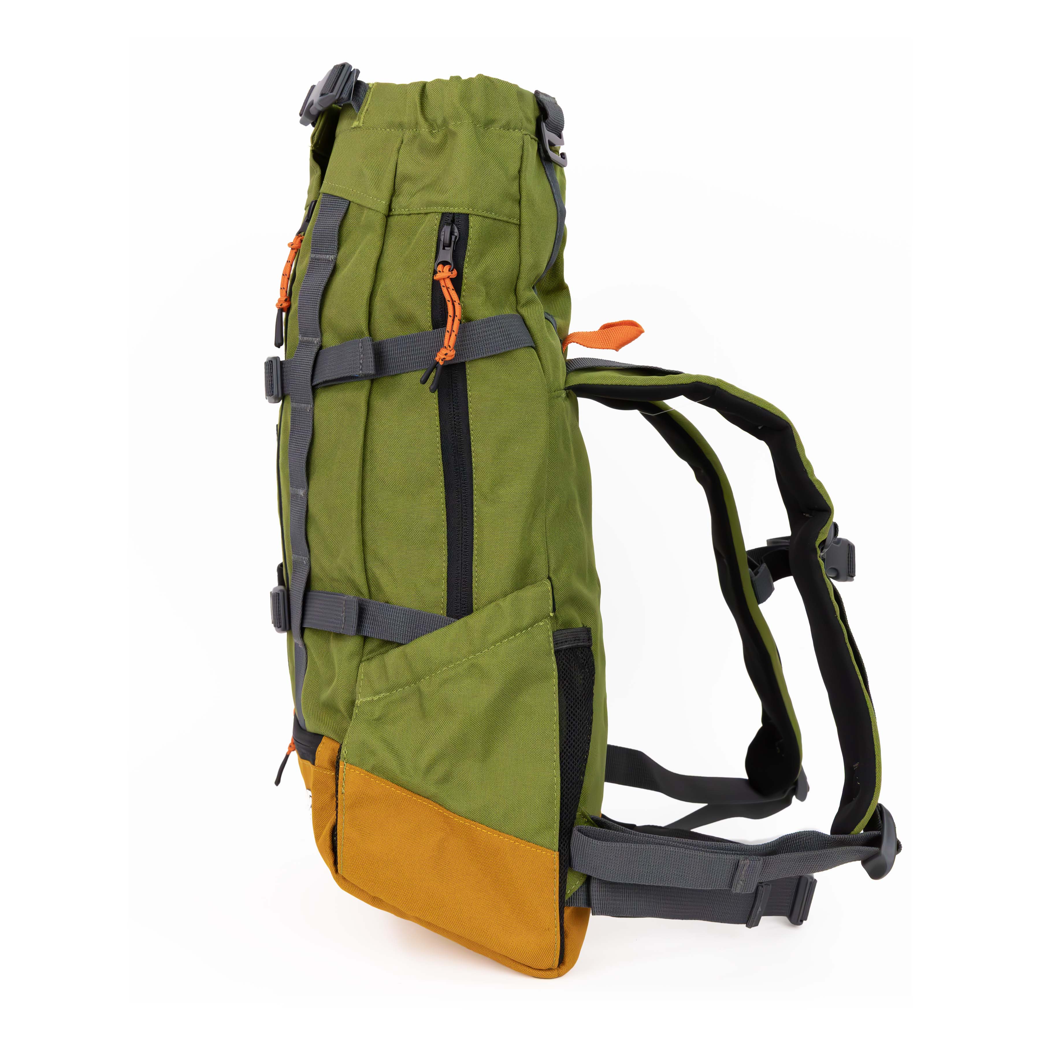Urban 3 | Dual Use Dog Carrier & Traditional Backpack - Image 14
