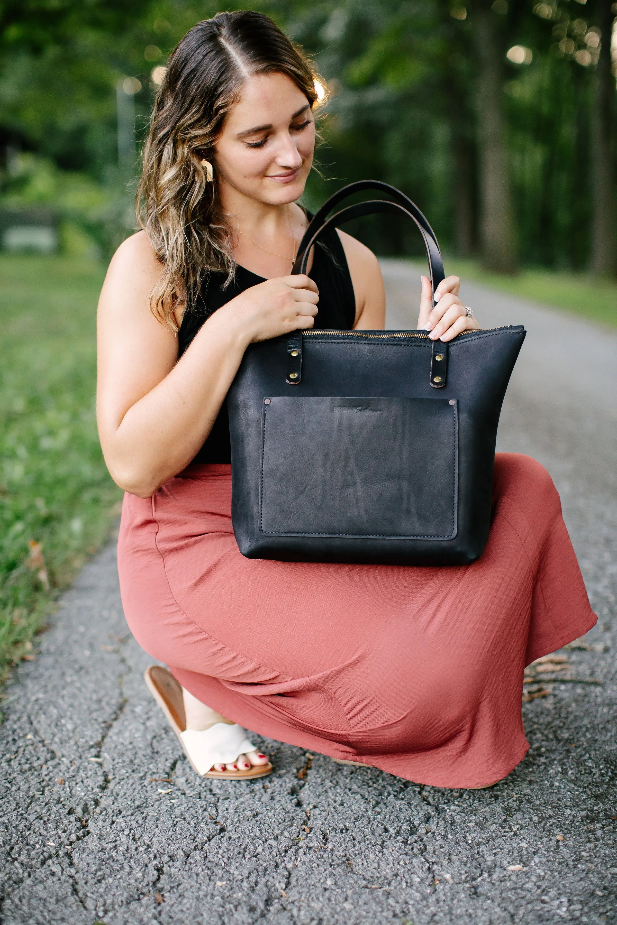 Urban Zipper Tote Bag - Image 11