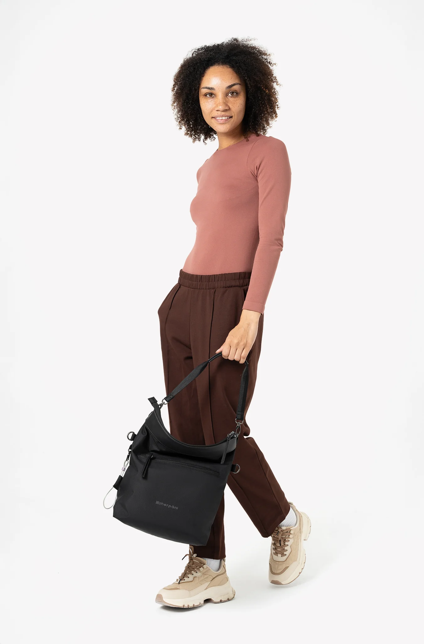 Vale | Reversible Crossbody Bag - Image 21