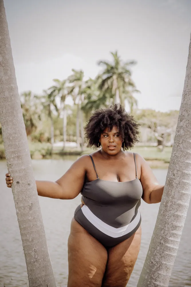 Vee convertible one piece swimsuit - Image 6