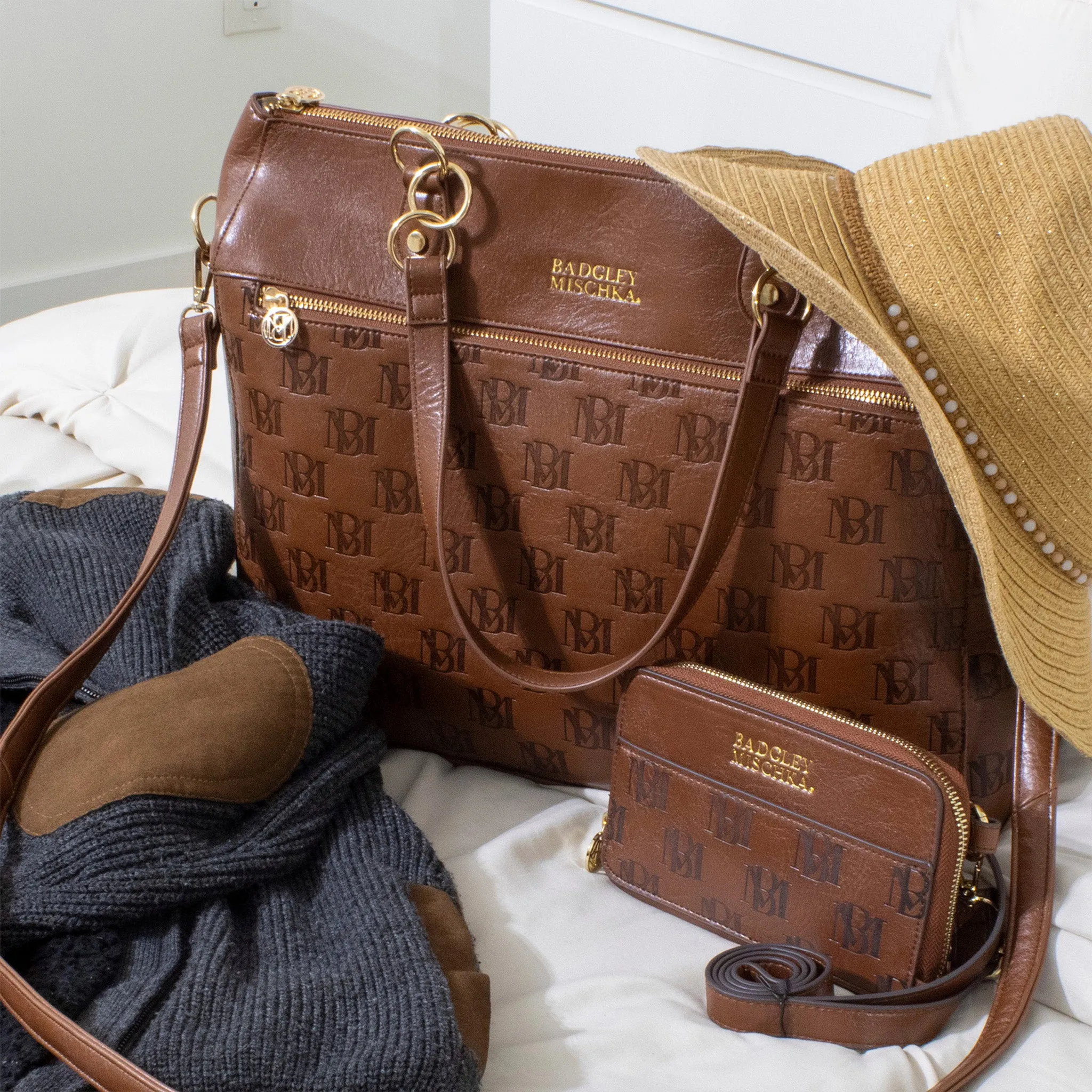 Madalyn Rustic Vegan Leather Weekender Tote Bag - Image 9